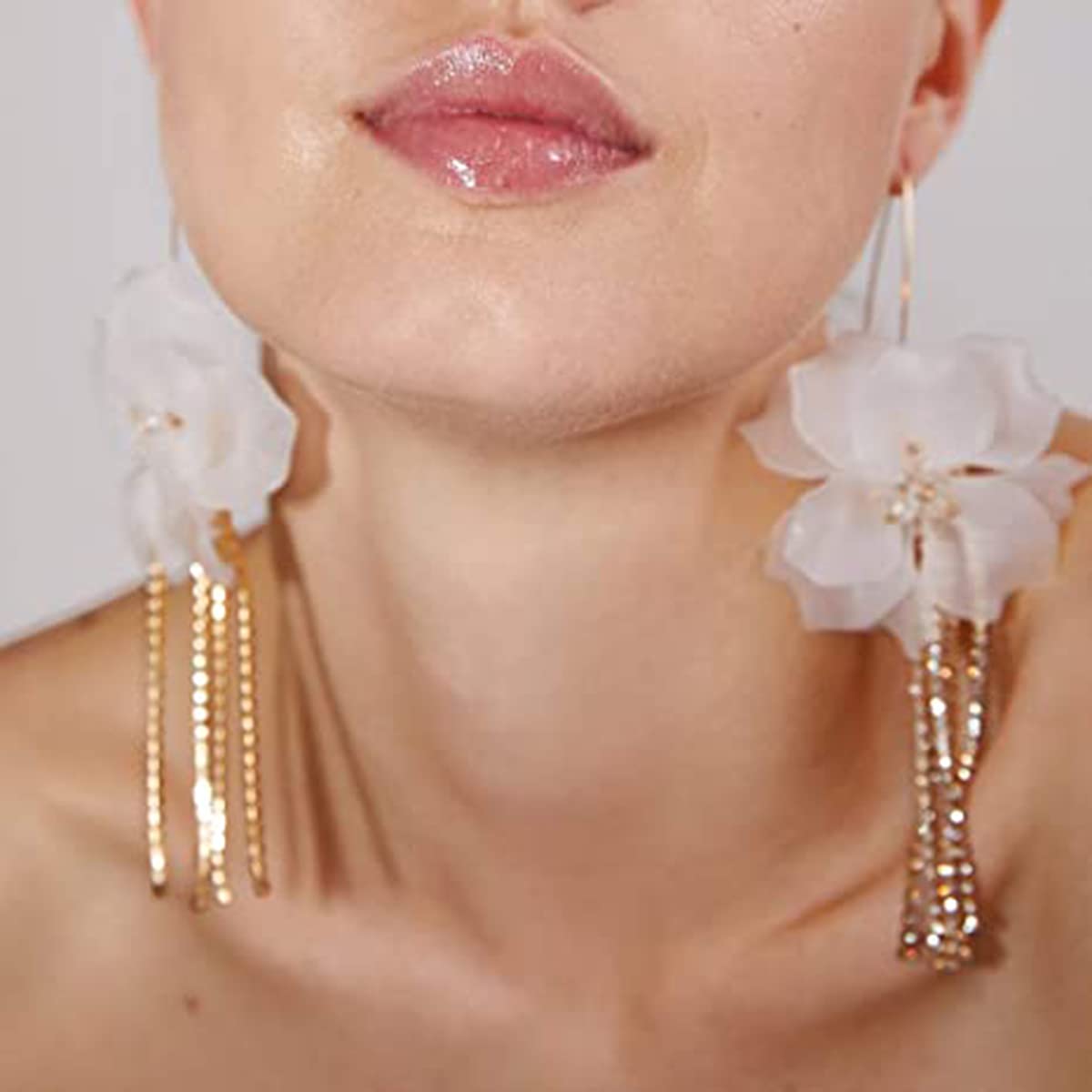 Boho Flower Petal Dangle Drop Earrings for Women - Gold Rhinestone Tassel Chain Fringe Acrylic Resin Floral Earrings - Crystal Statement Bridal Hoop Earrings for Wedding, Party & Special Occasions (White)