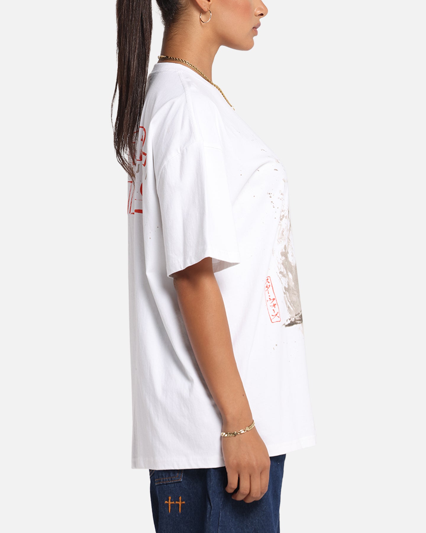 Star Wars Takumi Last Jedi Vintage T-Shirt - White | Officially Licensed Retro Graphic Tee for Men & Women - Perfect for Cosplay, Movie Nights & Fan Gifts