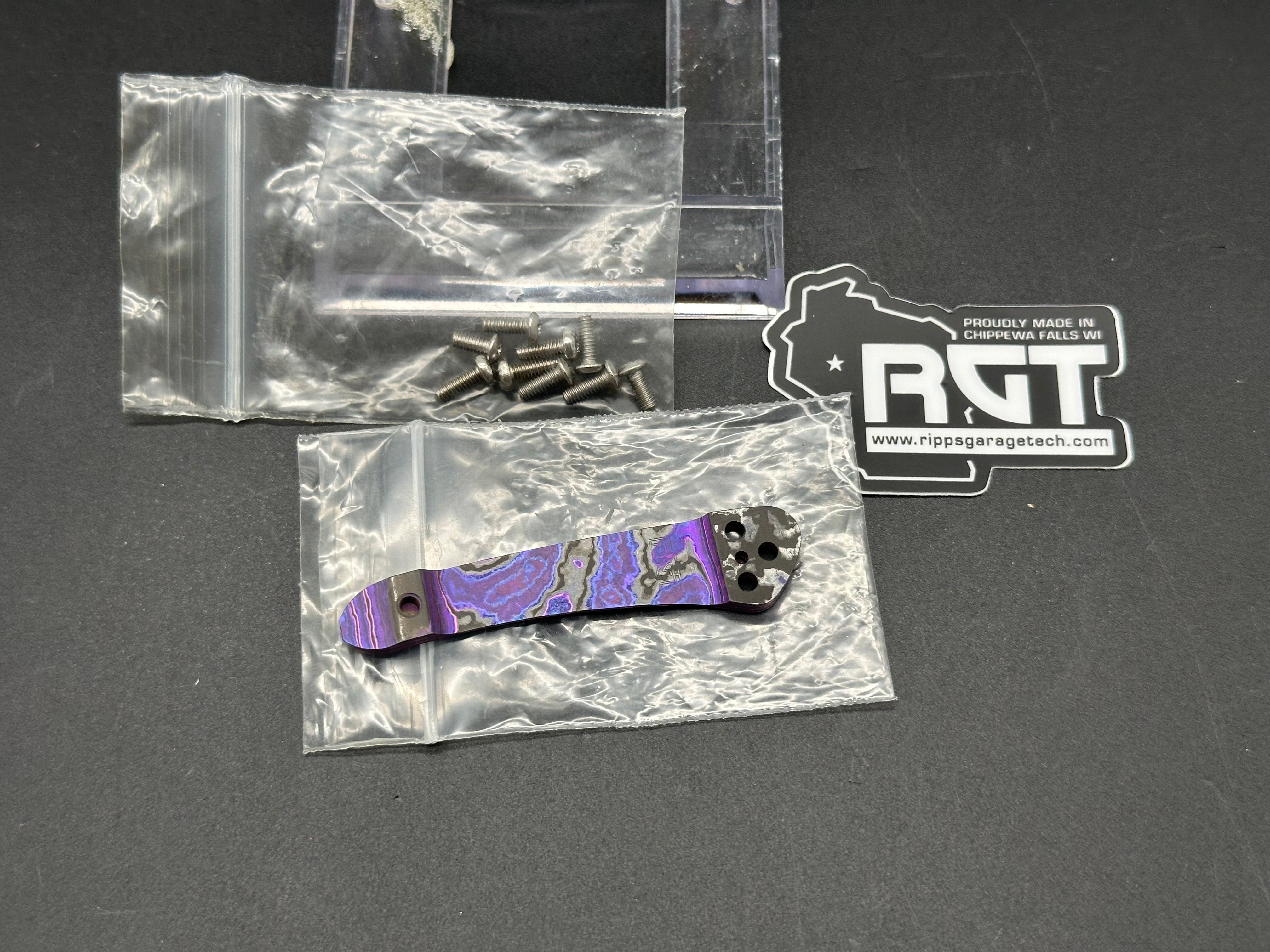 Spyderco Para 3 Titanium Damascus Pocket Clip - Premium EDC Knife Accessory for Outdoor, Camping & Everyday Carry (EDC) | Ripps Garage Tech RGT Upgrade