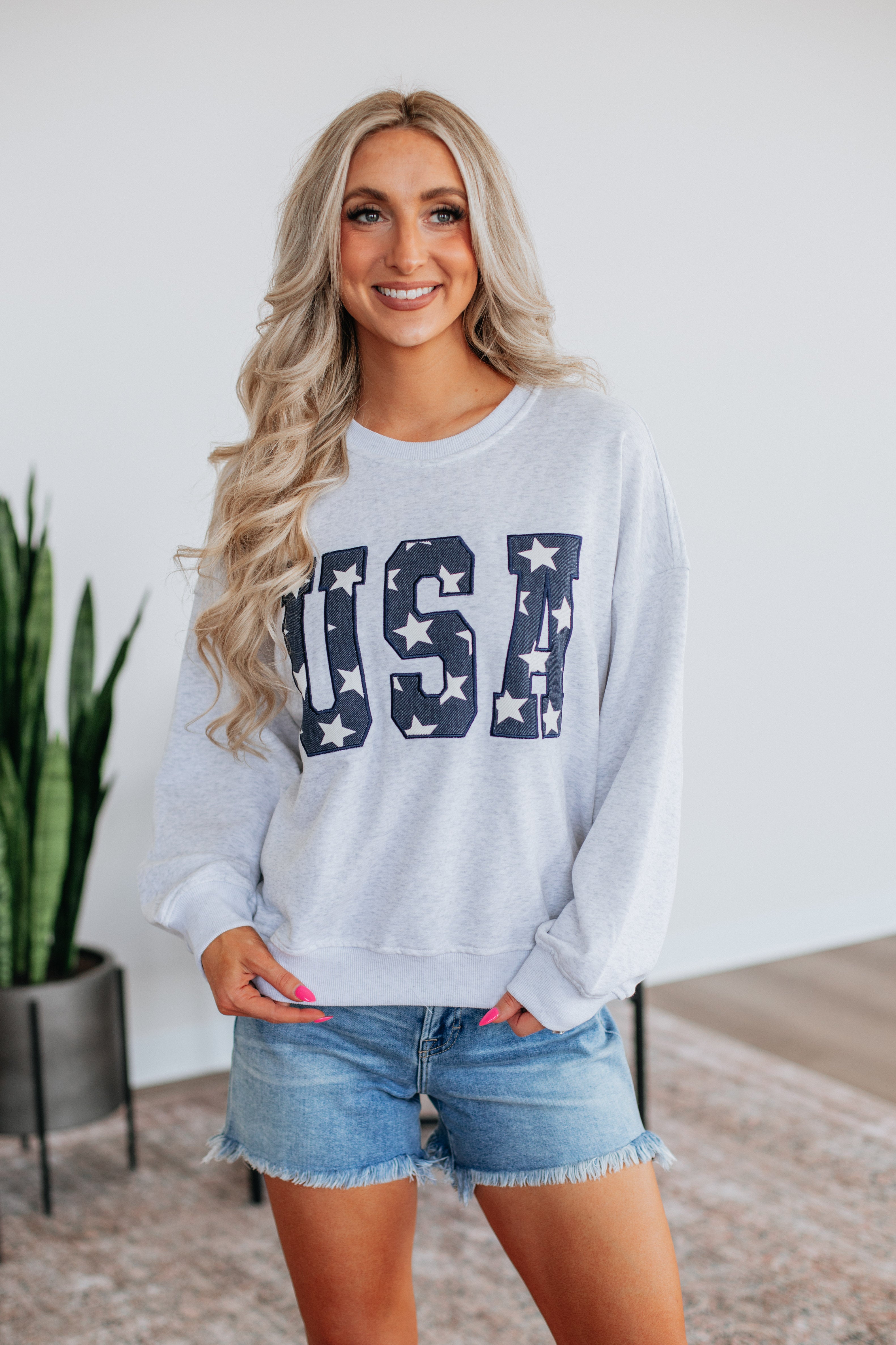 Cozy USA Sweatshirt - Soft & Comfortable Pullover Hoodie for Men & Women | Perfect for Casual Wear, Lounge & Outdoor Activities