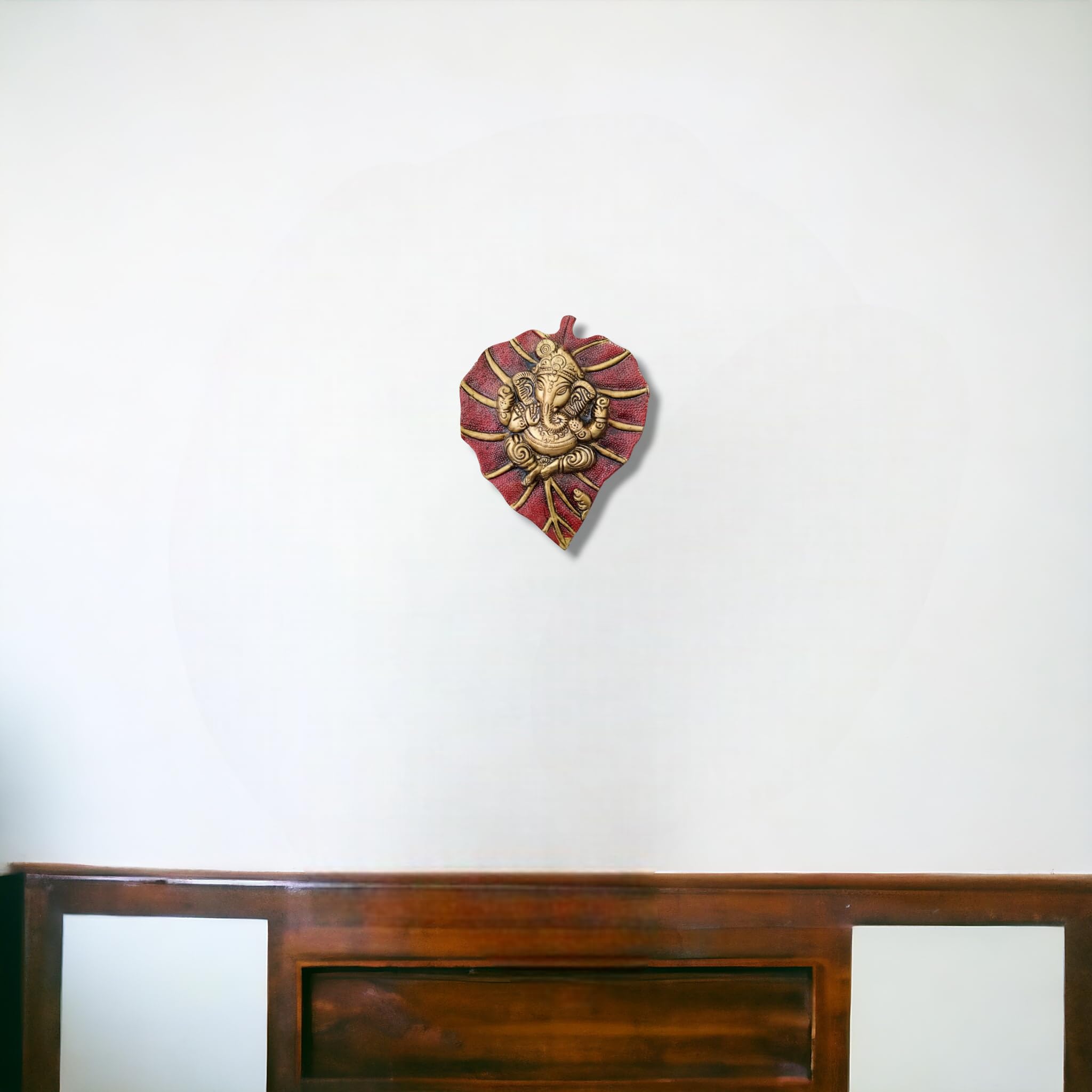 Charmy Crafts Metal Ganesha Wall Hanging - Handmade Indian Leaf Design Home Decor for Living Room, Bedroom & Office - Perfect Housewarming Gift & Wedding Present for Spiritual Decor & Meditation Space