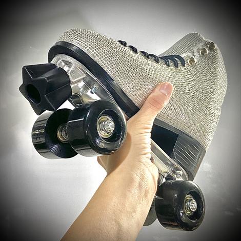 RollerStuff Twinkle Toes Bolt-On Toe Stops for Roller Skates - Paul Stanley Black - Perfect for Roller Derby, Artistic Skating & Outdoor Roller Skating