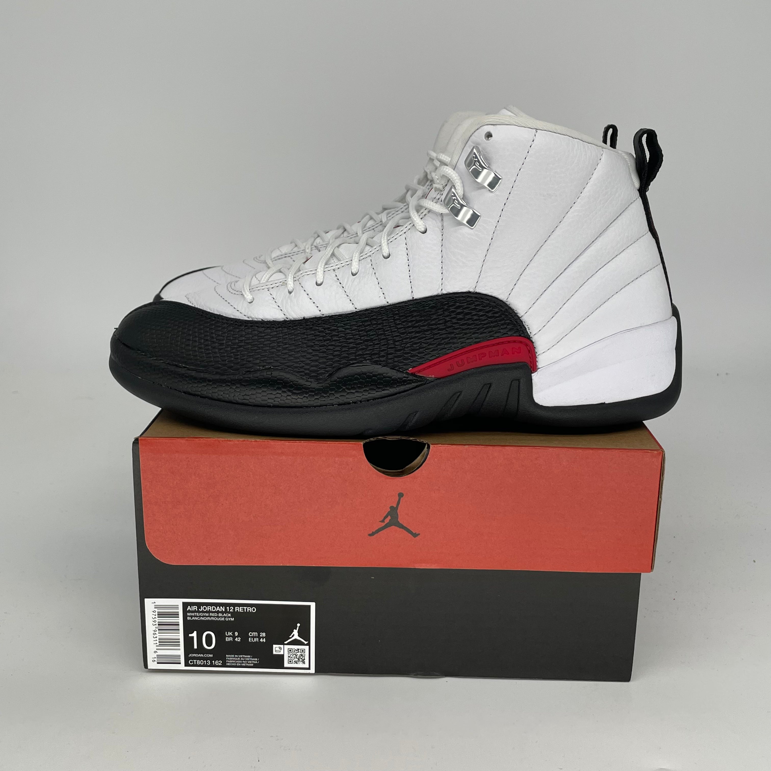 Original Title: AIR JORDAN 12 TAXI FLIP SIZE 10/11.5W CT8013 162   Optimized Title: **Air Jordan 12 Retro 