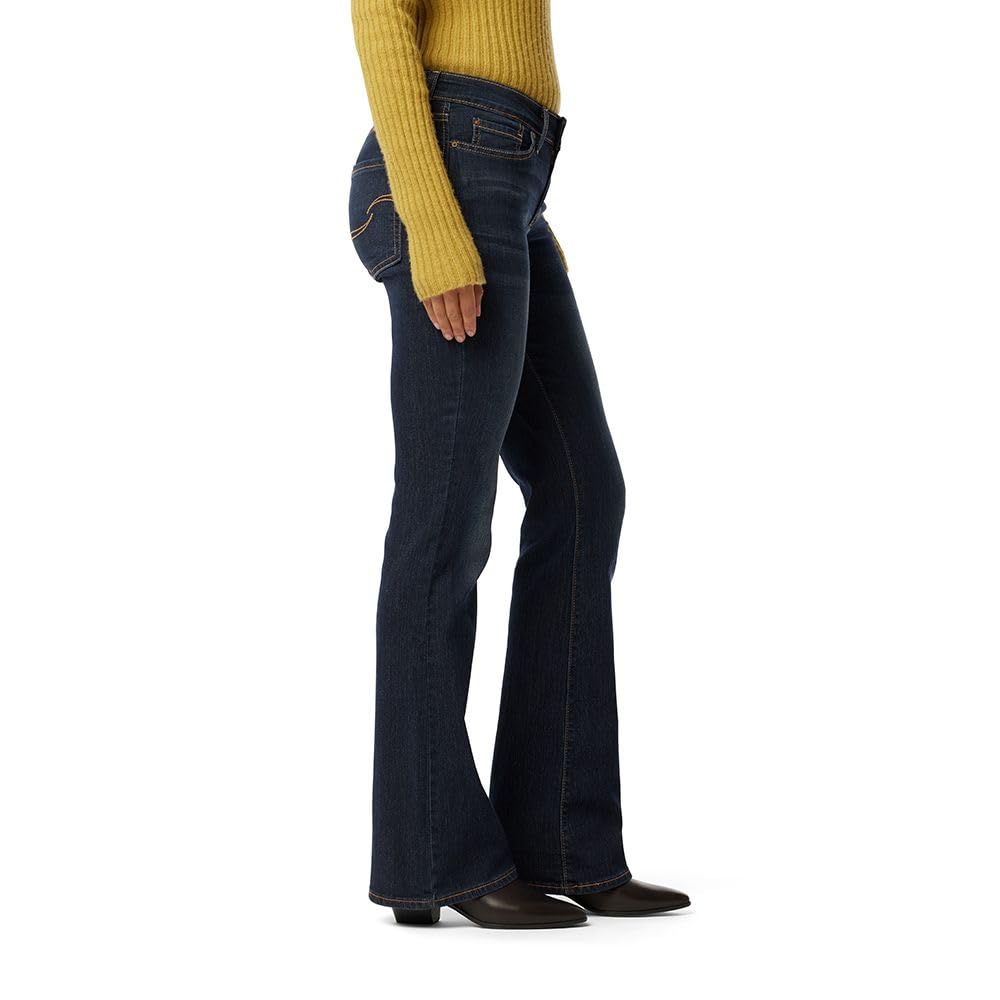 Levi's Signature Gold Women's Modern Bootcut Jeans - Plus Size Available | Comfortable & Stylish Denim Pants for Casual Wear, Work & Night Out