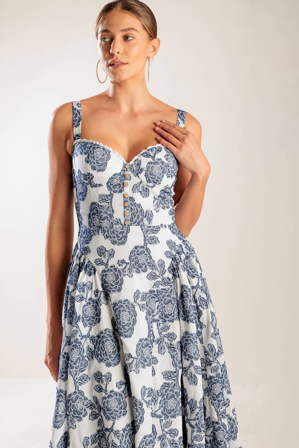 Stylish and Comfortable MIDI Dress for Women - Perfect for Casual Outings, Date Nights, and Summer Vacations