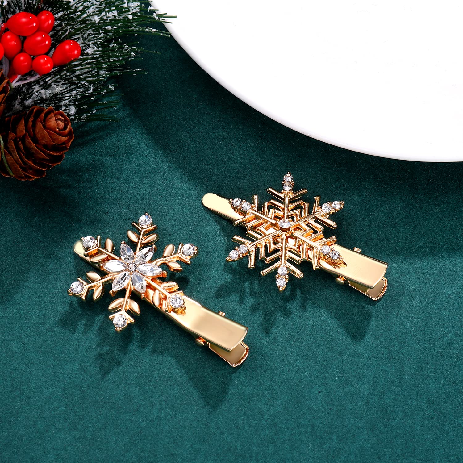 Sparkling Gold Rhinestone Snowflake Hair Clips for Women & Girls - Elegant Christmas Hair Accessories, Winter Party Hairpins, Festive Holiday Gifts (Perfect for Christmas Celebrations, New Year Parties & Winter Weddings)