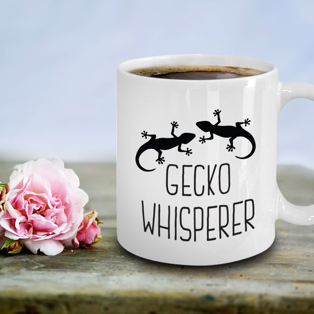 Gecko Whisperer Mug - Funny Crested Gecko Lover Gift for Reptile Enthusiasts - Perfect for Coffee, Tea & Herpetology Fans - Great for Birthdays, Office Use & Gecko-Themed Parties