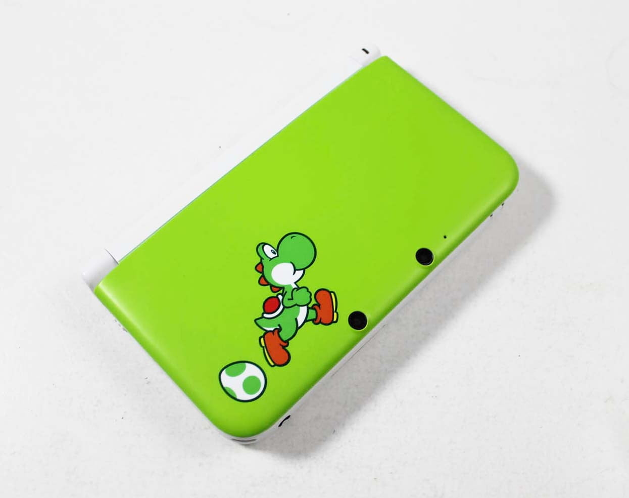 Nintendo 3DS XL Yoshi Edition - Limited Edition Green Yoshi Themed Handheld Gaming Console for Kids & Adults - Perfect for Travel, Commuting & Home Entertainment