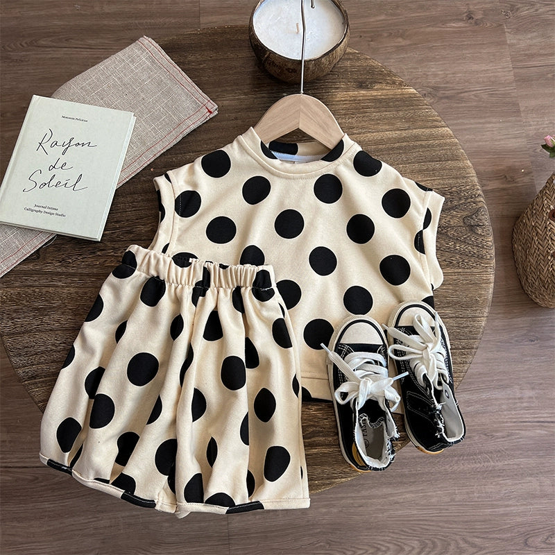 Adorable Baby Girl Polka Dot Two-Piece Outfit Set - Soft Cotton Romper & Bloomers for Newborn Photoshoot, Birthday Party & Family Gathering