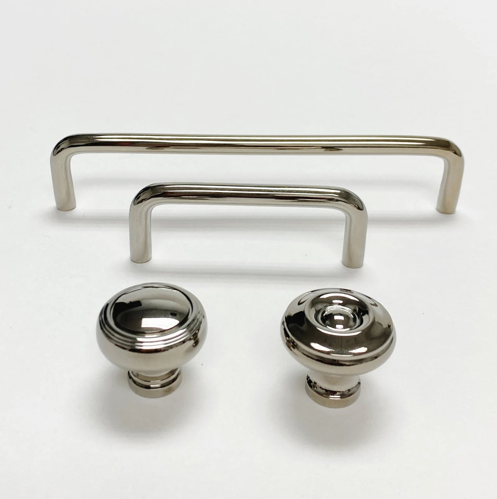 Polished Nickel Heritage No.2 Cabinet Knobs and Pulls - Vintage Style Hardware for Kitchen Cabinets, Dressers & Furniture (Set of 10) - Perfect for Home Renovation & DIY Projects