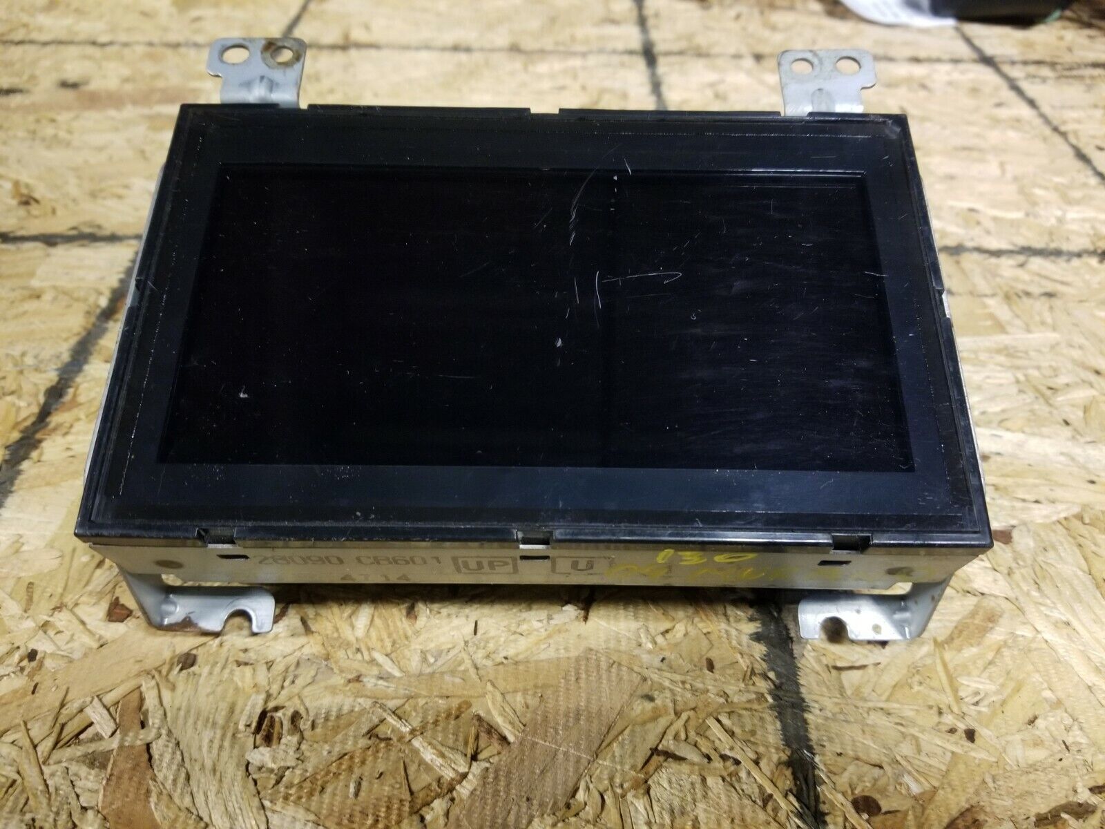 2004 Nissan Murano OEM Dashboard Display Information Screen #130 - Replacement for Car Multimedia System | Perfect for Vehicle Dashboard Upgrade & Repair