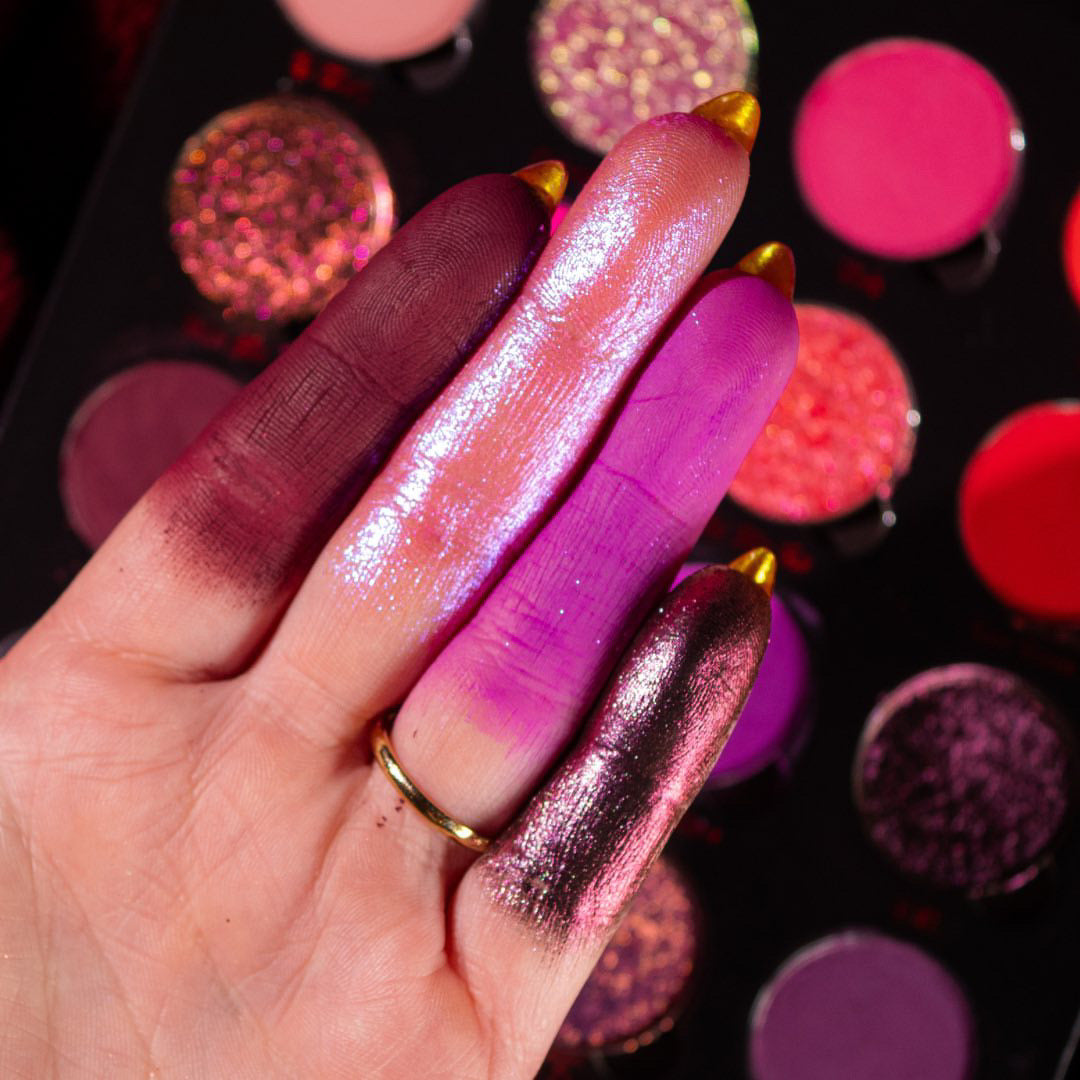 Dead Roses Eyeshadow Palette - 18 Matte & Shimmer Shades, Vegan & Cruelty-Free Makeup for Everyday & Party Looks | Perfect for Bridal, Halloween & Special Occasion Makeup