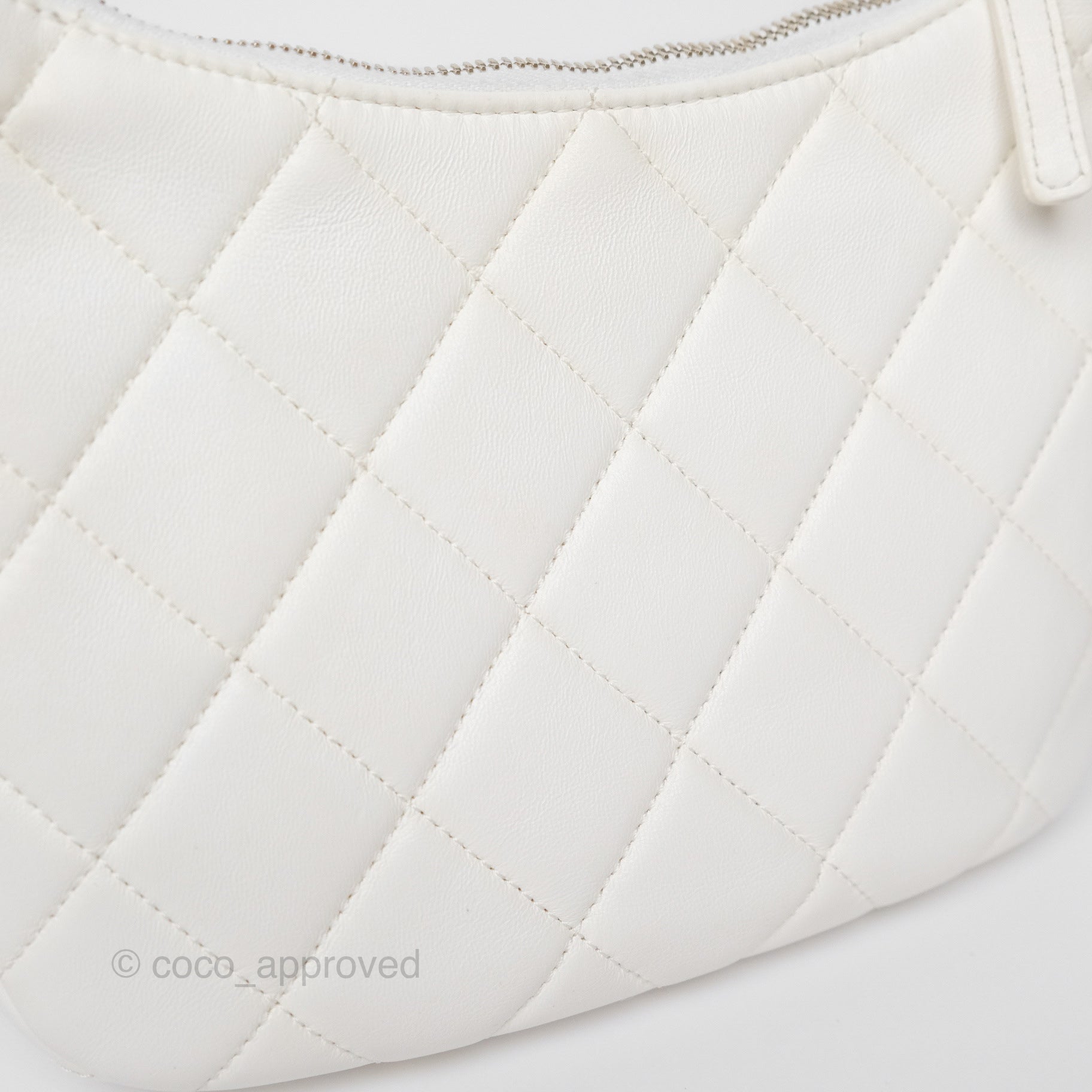 Chanel Quilted Lambskin Chain Hobo Bag in White with Aged Gold Hardware | Luxury Shoulder Bag for Women | Perfect for Parties, Weddings & Everyday Elegance