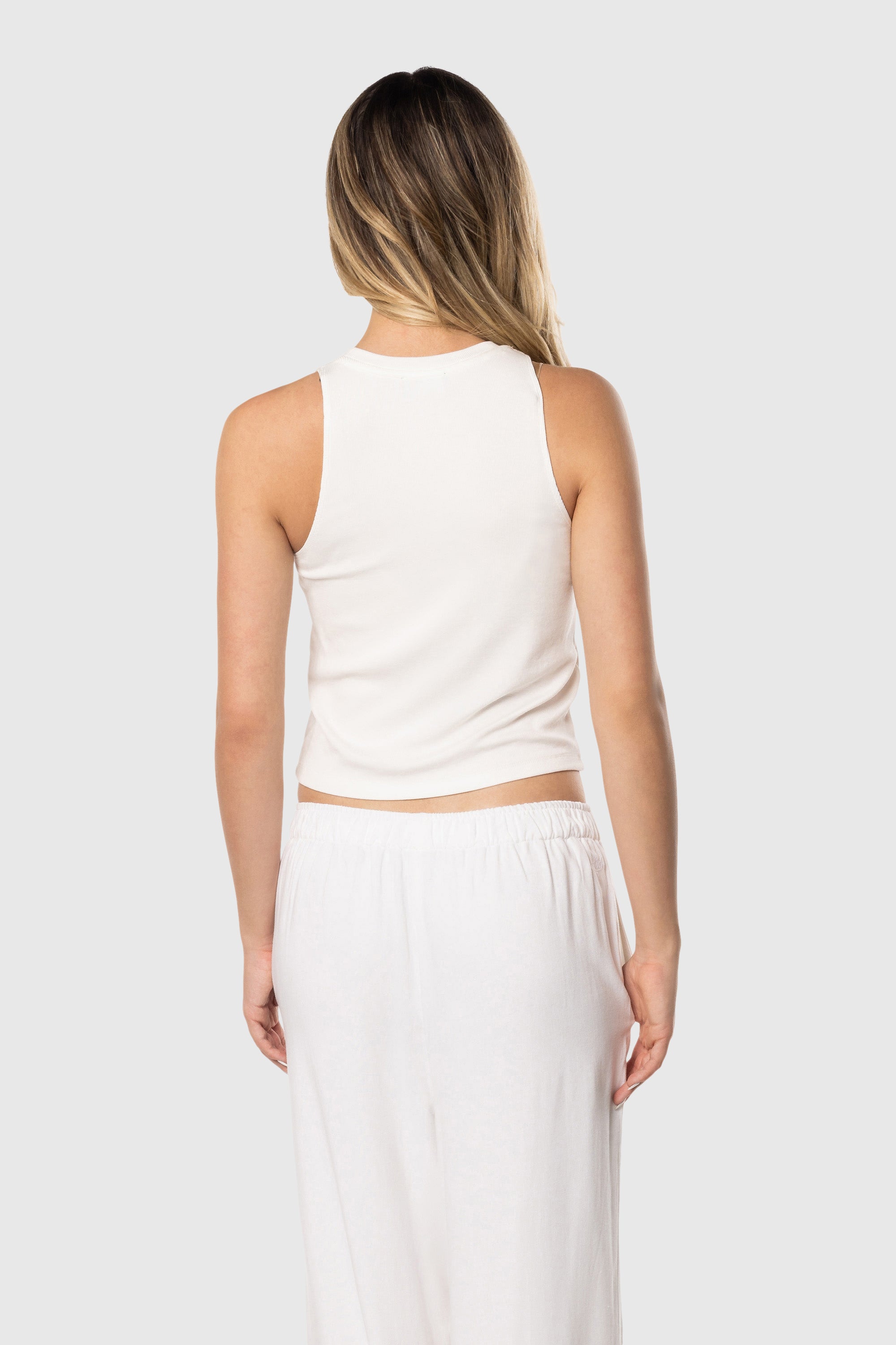 Ribbed Tank Tops for Women - Soft Stretch Comfort Fit Sleeveless Shirt - Perfect for Gym, Yoga & Casual Wear
