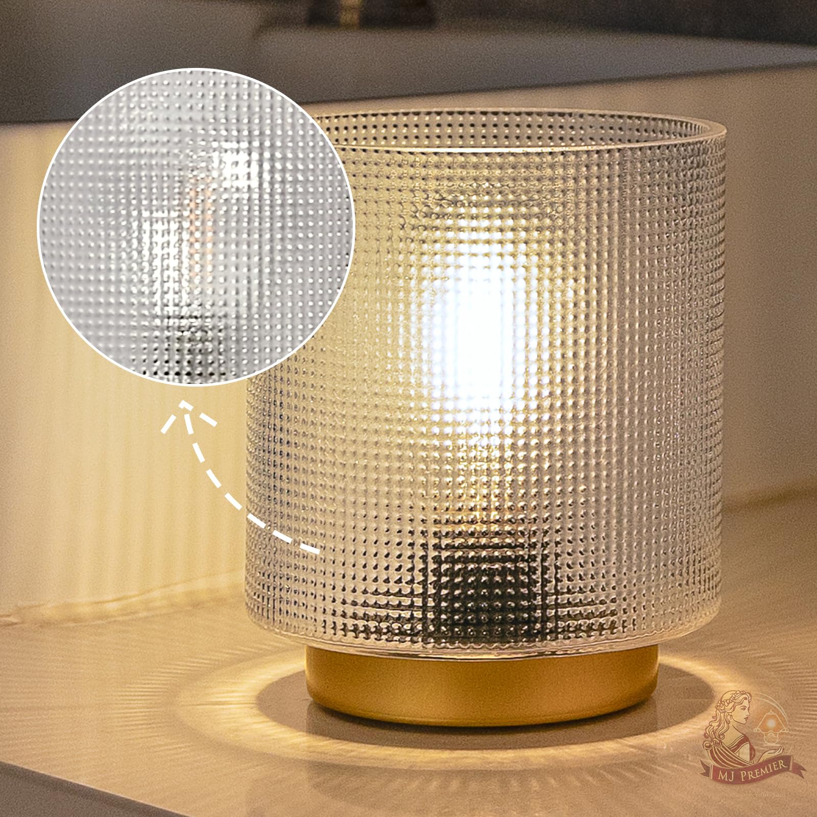 MJ PREMIER Battery Operated Table Lamp with Timer - Cordless Glass Accent Lamp for Bedroom, Living Room, Nightstand, Home Decor - Perfect for Bedside Reading, Ambient Lighting, and Decorative Accents (Clear)