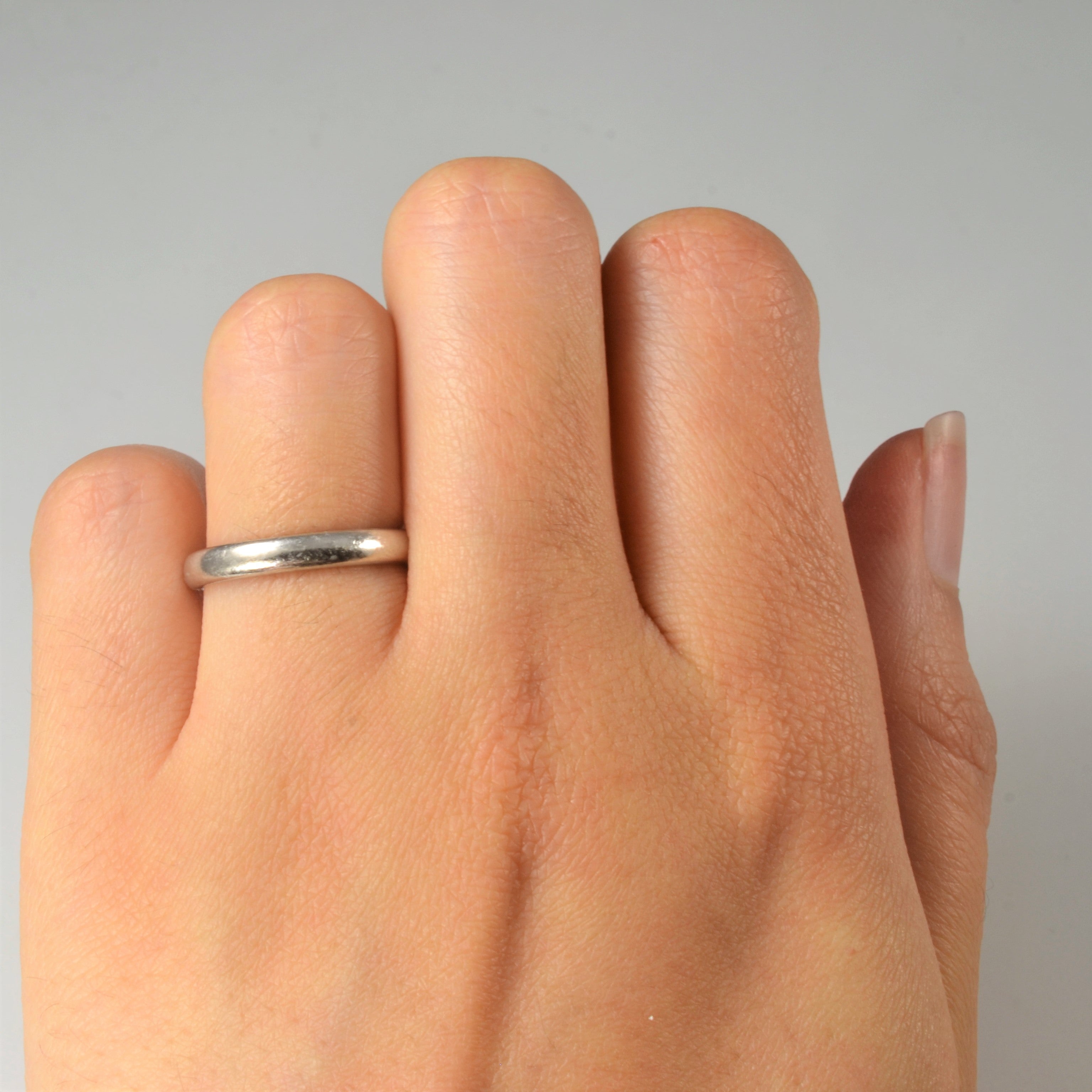 Tiffany & Co. Platinum Wedding Band Ring - Size 6 | Elegant & Timeless Jewelry for Women | Perfect for Engagement, Wedding & Anniversary Gifts
