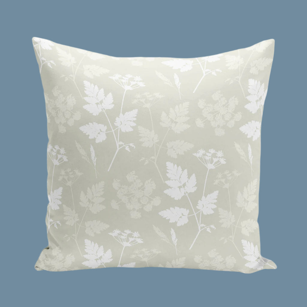 Premium Cow Parsley Print Throw Pillow Covers - Soft Decorative Cushions for Living Room, Bedroom & Sofa - Home Decor Accent