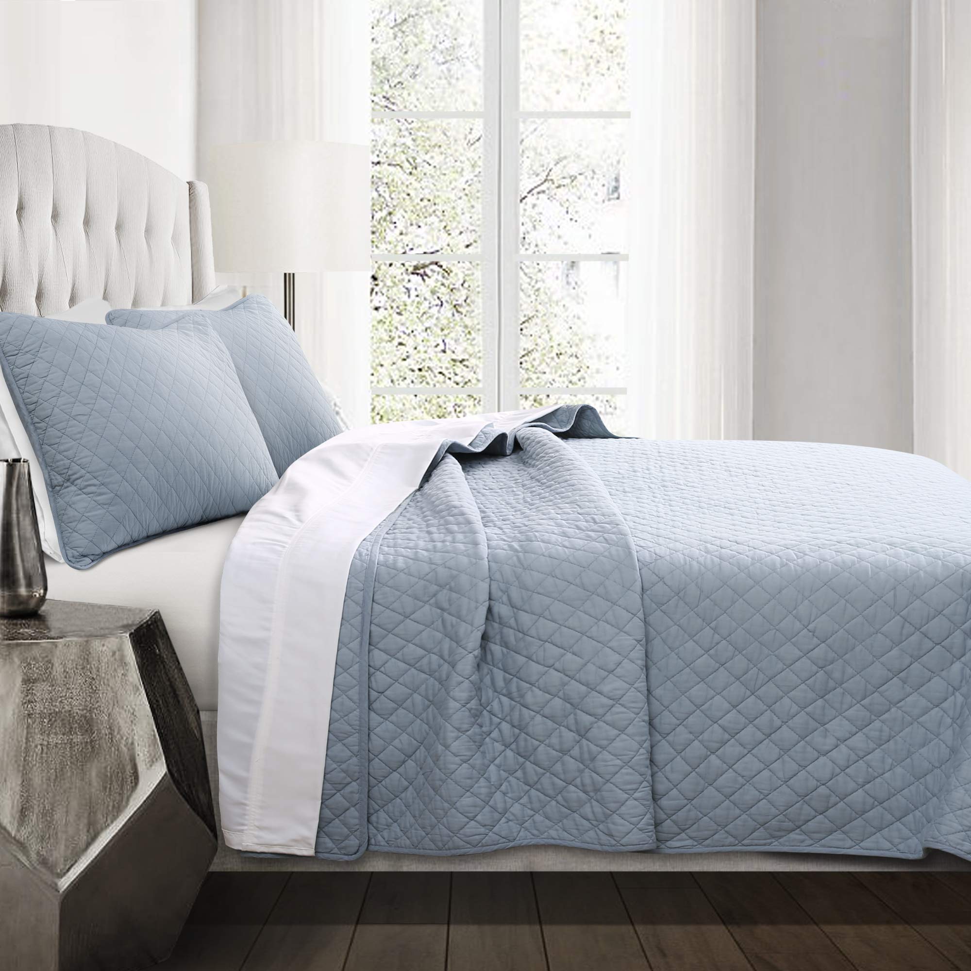 Lush Decor Ava Quilt Set - 3 Piece Oversized Diamond Pattern Bedding Blanket & Bedspread - Full/Queen Size - Solid Blue - Perfect for Cozy Bedroom Decor & Guest Room Styling