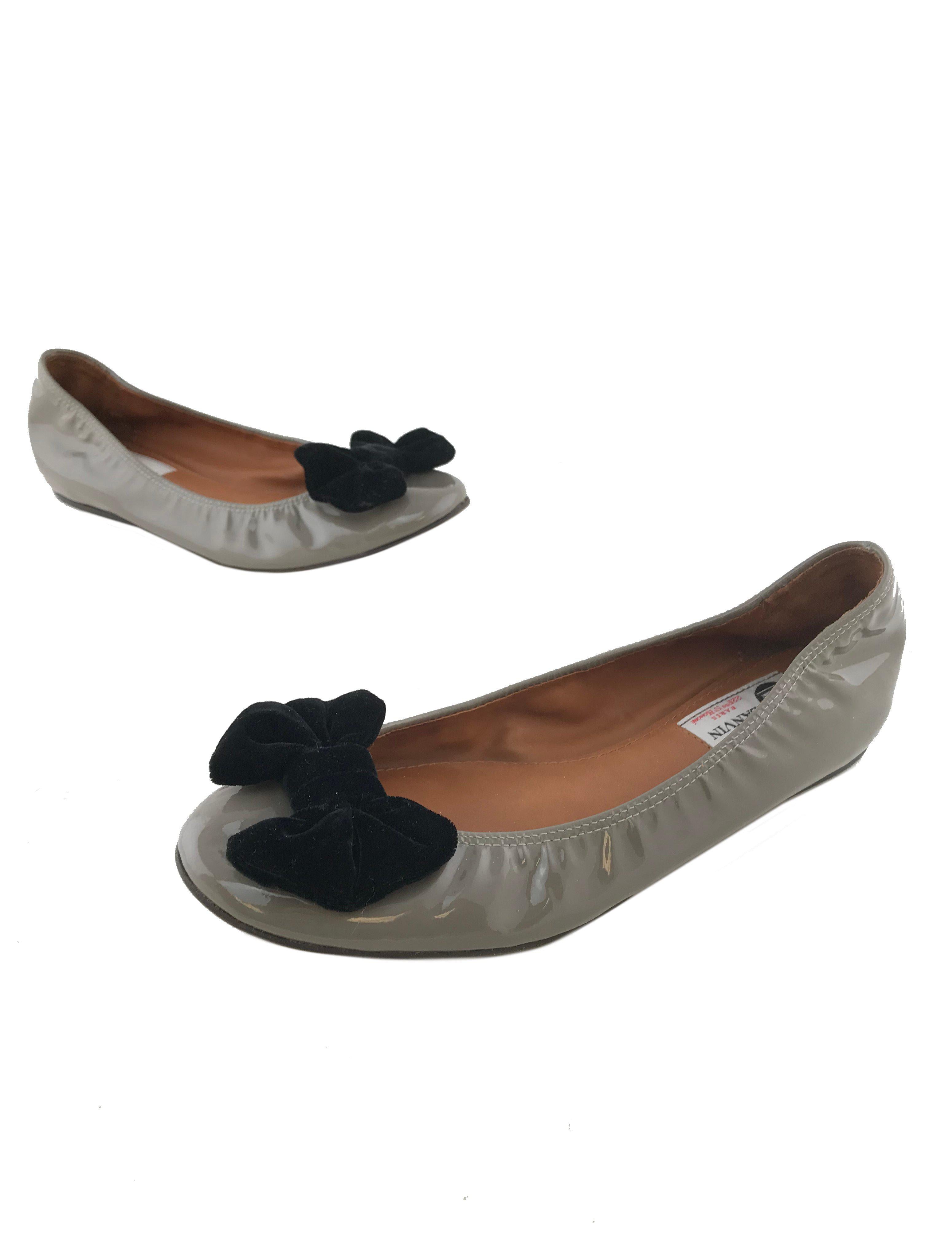 Lanvin Women's Size 8.5 Patent Leather Ballet Flats with Bow Embellishment - Elegant Comfort for Work, Parties & Special Occasions