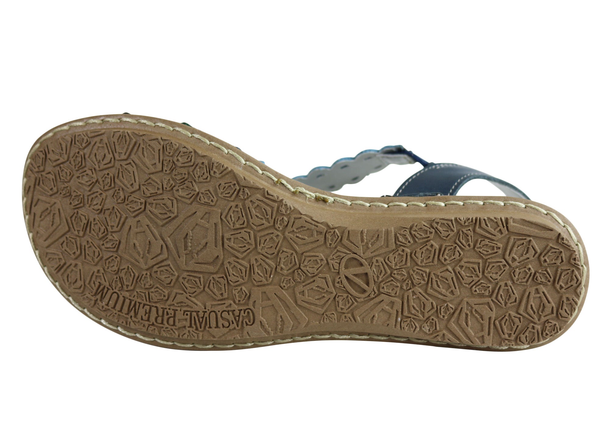 Andacco Cairns Women's Comfortable Flat Leather Sandals - Handmade in Brazil - Perfect for Beach, Vacation & Summer Walking