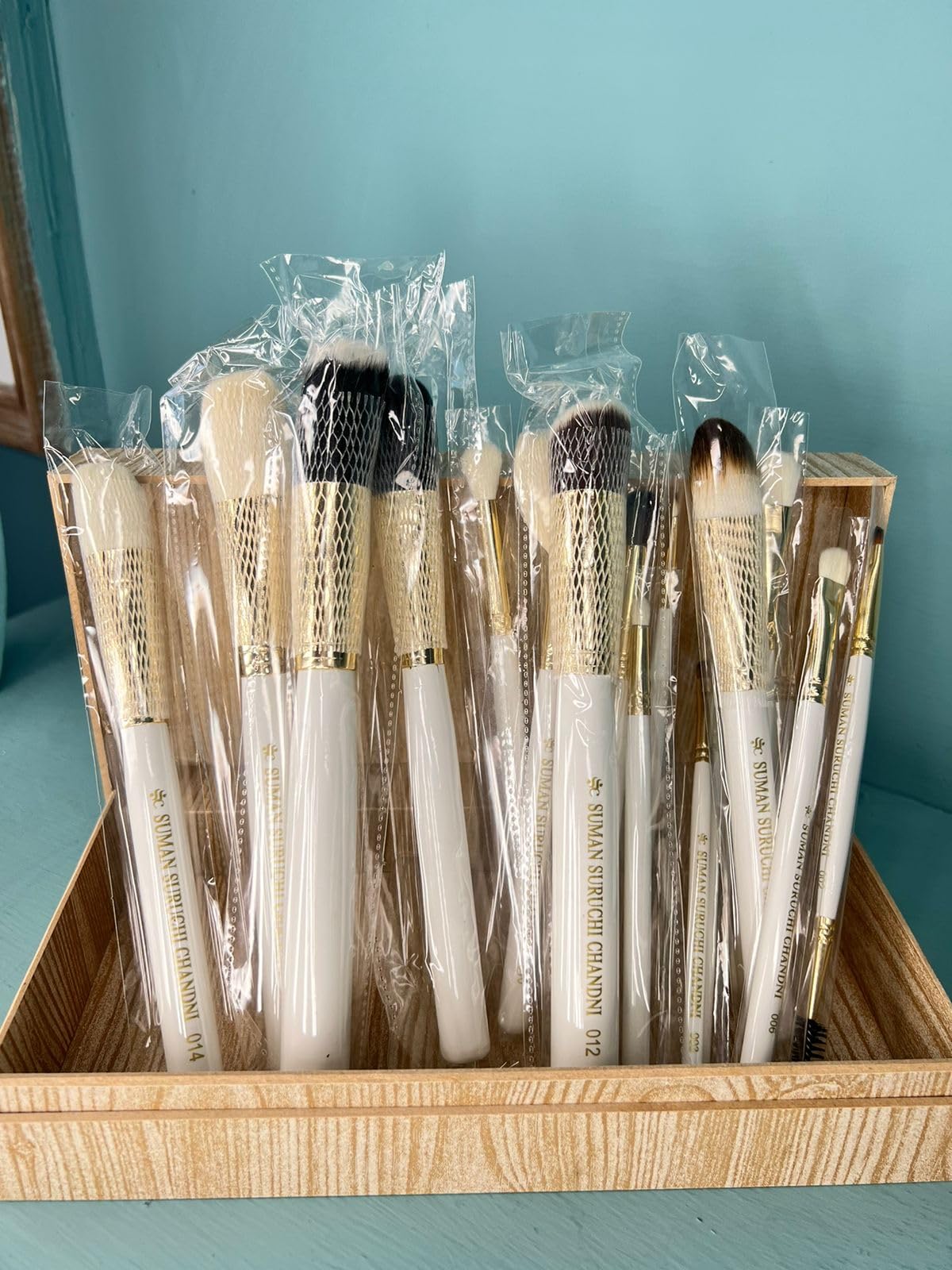 Professional Makeup Brushes Set - Soft Synthetic Bristles for Foundation, Blush, Eyeshadow & Contouring - Perfect for Everyday Makeup, Bridal & Professional Artist Use