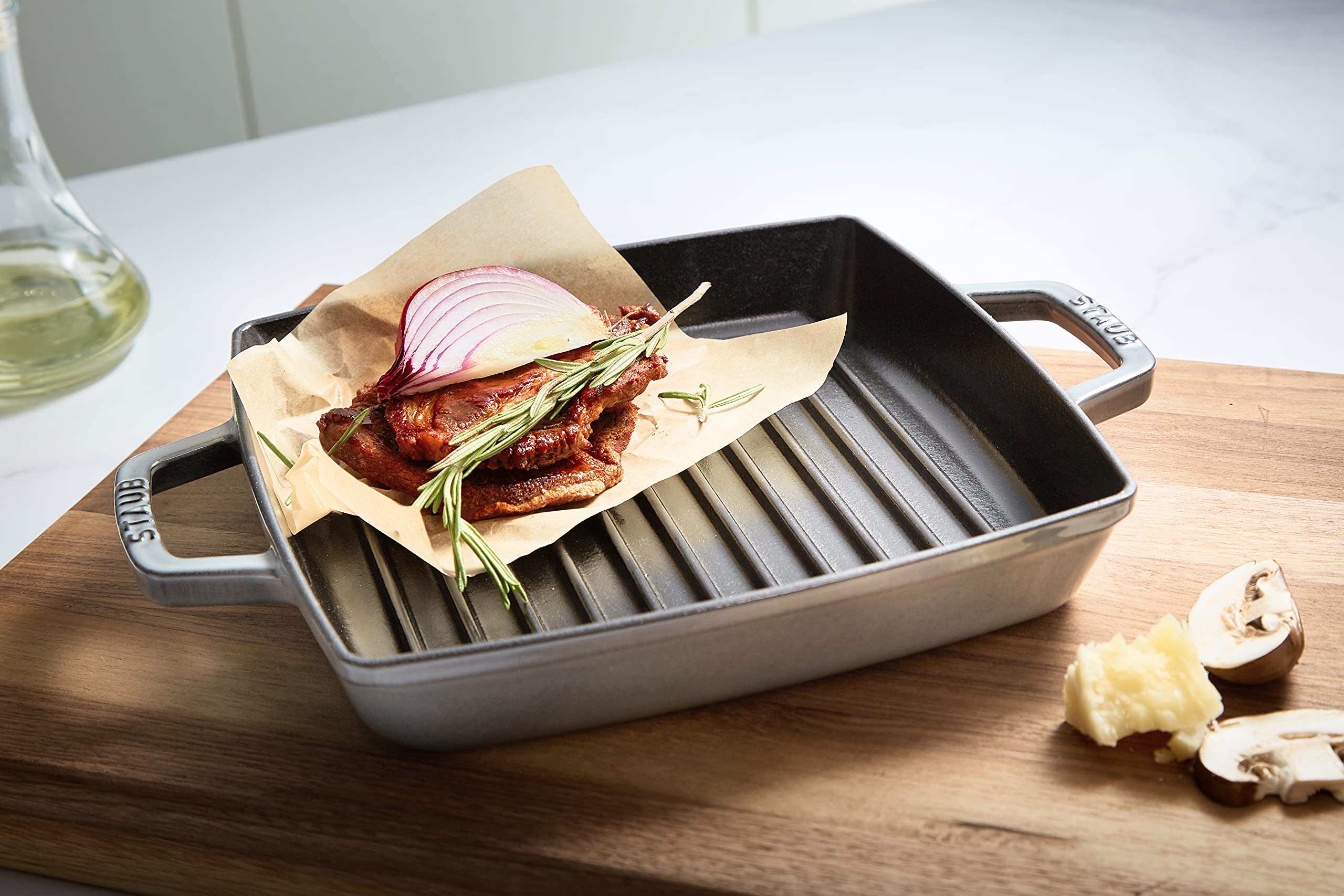 Staub 40511-729 Pure Cast Iron Grill & Frying Pan - 9.1 Inch Square Enameled Griddle with Dual Handles, Gray - Induction Compatible for Perfect Grilling, Searing & Stovetop Cooking - Ideal for Steaks, Burgers, Pancakes & More