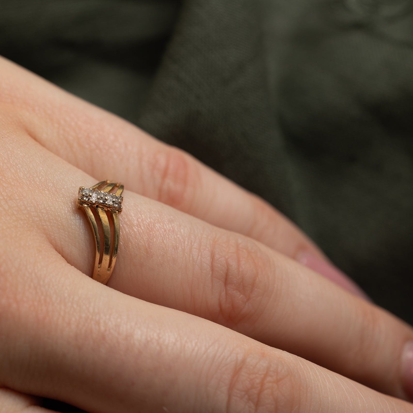 0.03ctw Three Stone Diamond Chevron Ring - Size 6.5 | Elegant Wedding Band, Anniversary Gift for Her | Perfect for Engagement, Proposal & Special Occasions