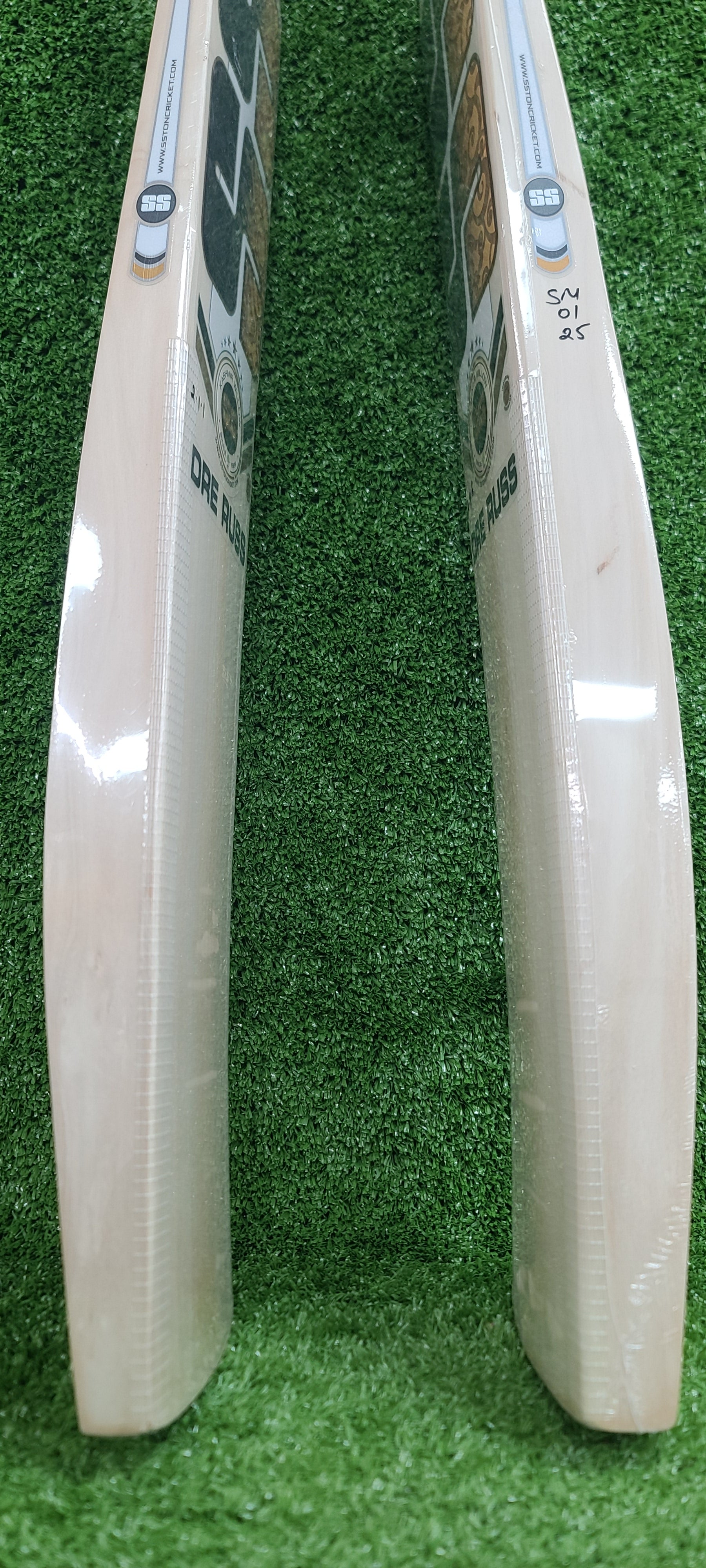 Andre Russell Kashmir Willow Cricket Bat - Premium Cricket Bat for Power Hitting, Practice & Matches - Perfect for Cricket Enthusiasts & Professional Players