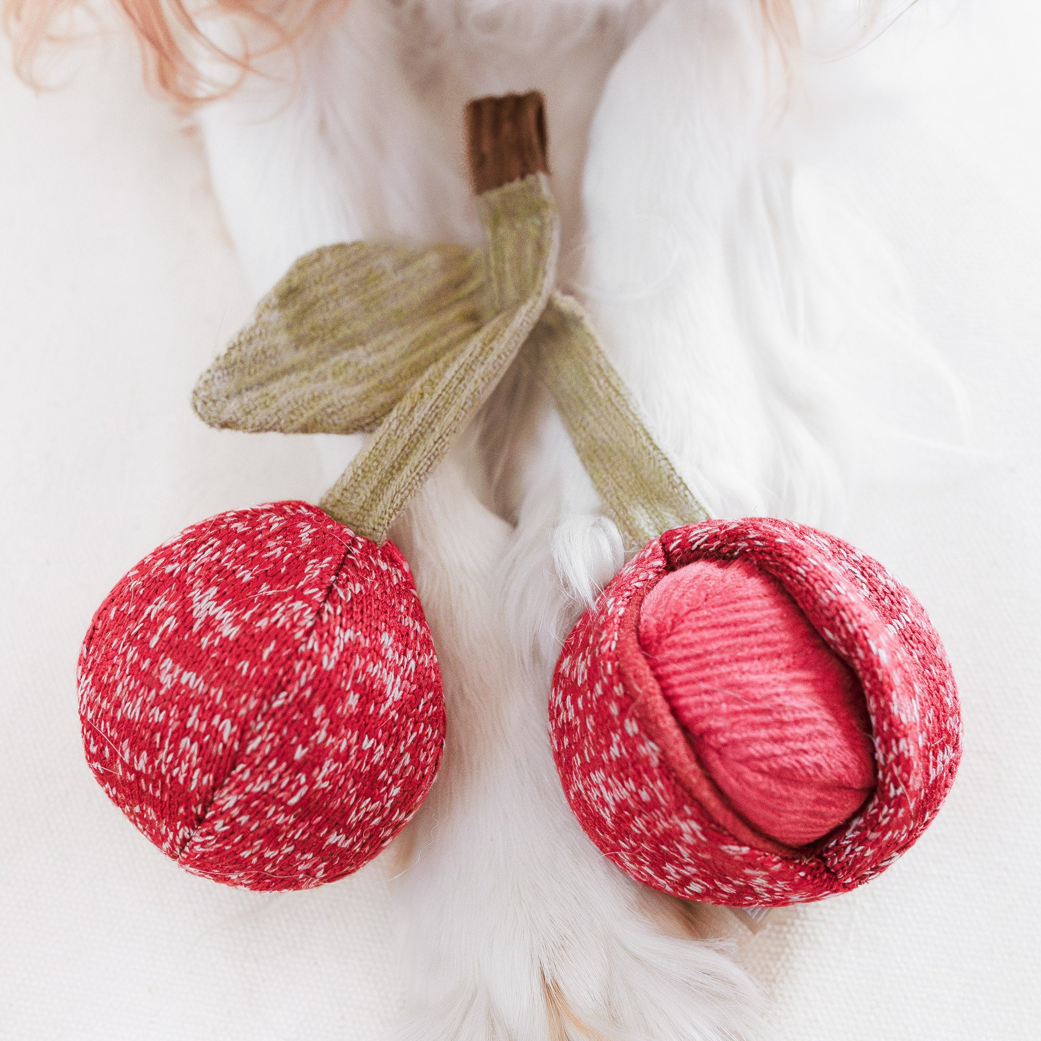 Fresh Sweet Red Cherries - Juicy & Delicious for Snacking, Baking & Smoothies - Perfect for Healthy Desserts & Fruit Salads
