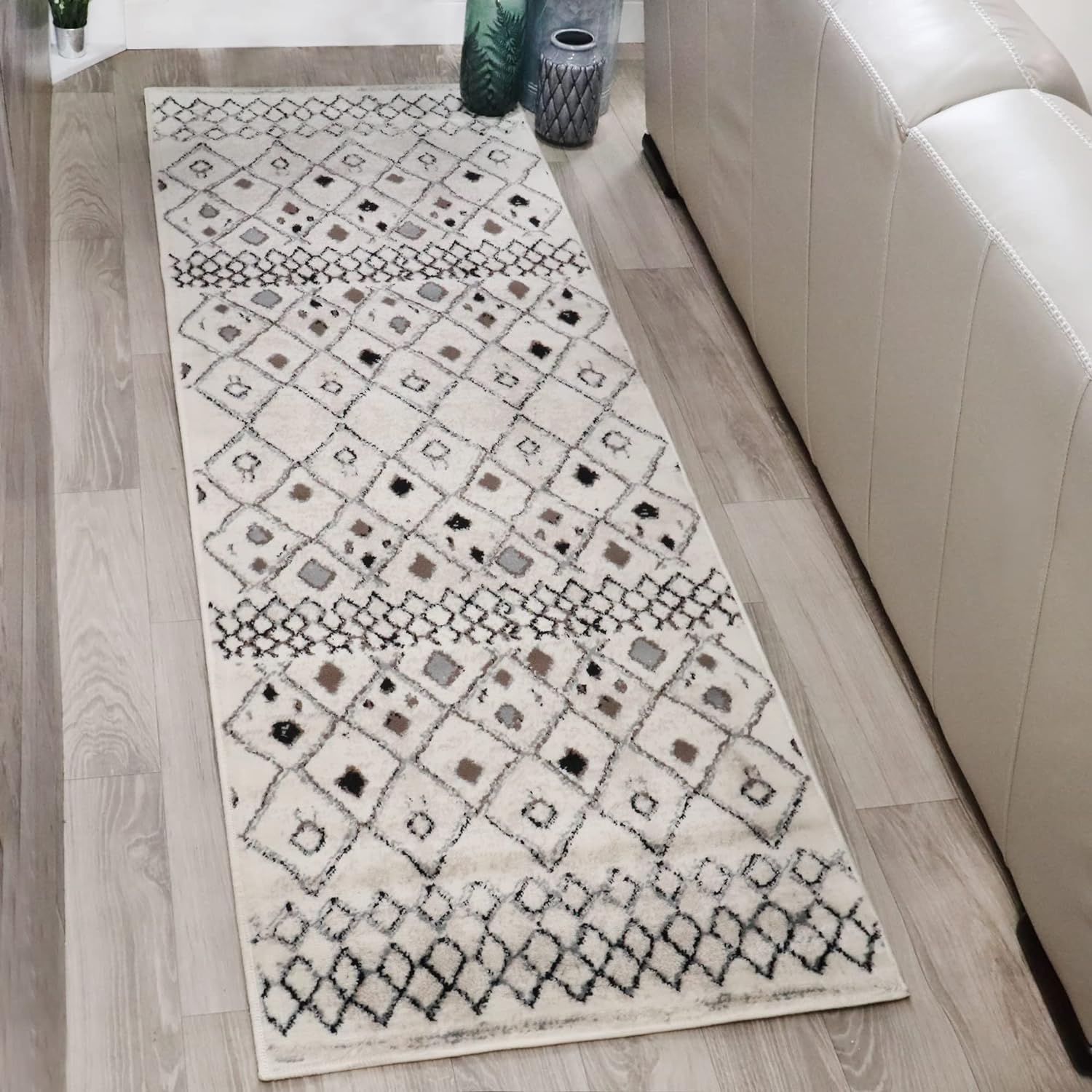 Flintstone Diamond Trellis Bohemian Style Indoor Area Rug & Runner - Perfect for Living Room, Bedroom, or Boho Home Decor