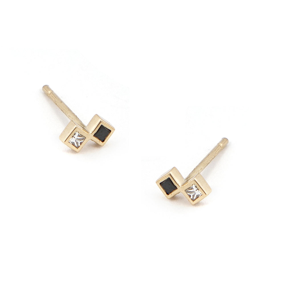 Black and White Diamond Checkerboard Stud Earrings for Women - Elegant Cubic Zirconia Earrings for Everyday Wear, Parties & Special Occasions