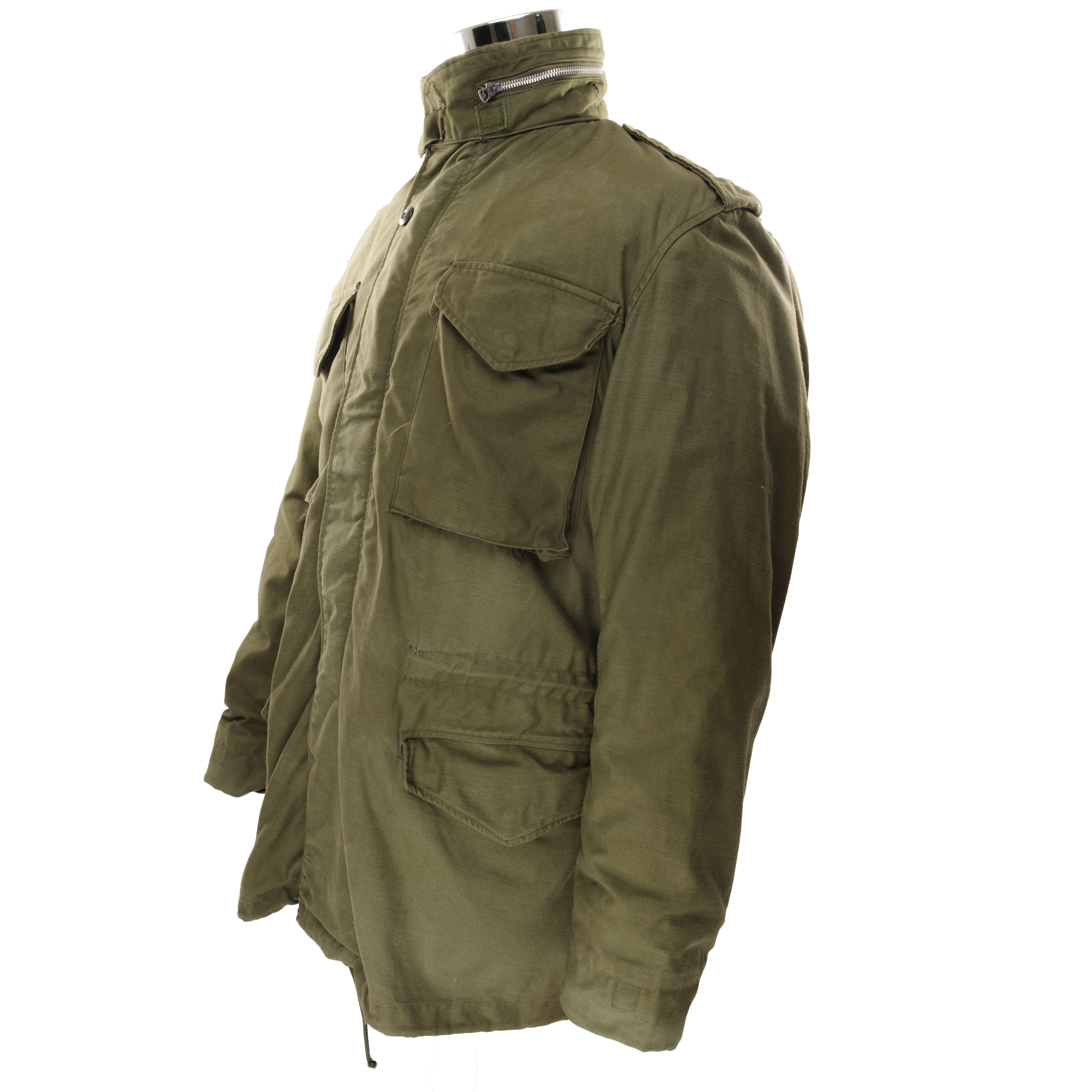 Vintage US Army M65 Field Jacket - 1965 Military Surplus, Vietnam War Era, Medium Long Size - Perfect for Outdoor Adventures, Military Reenactments & Vintage Fashion