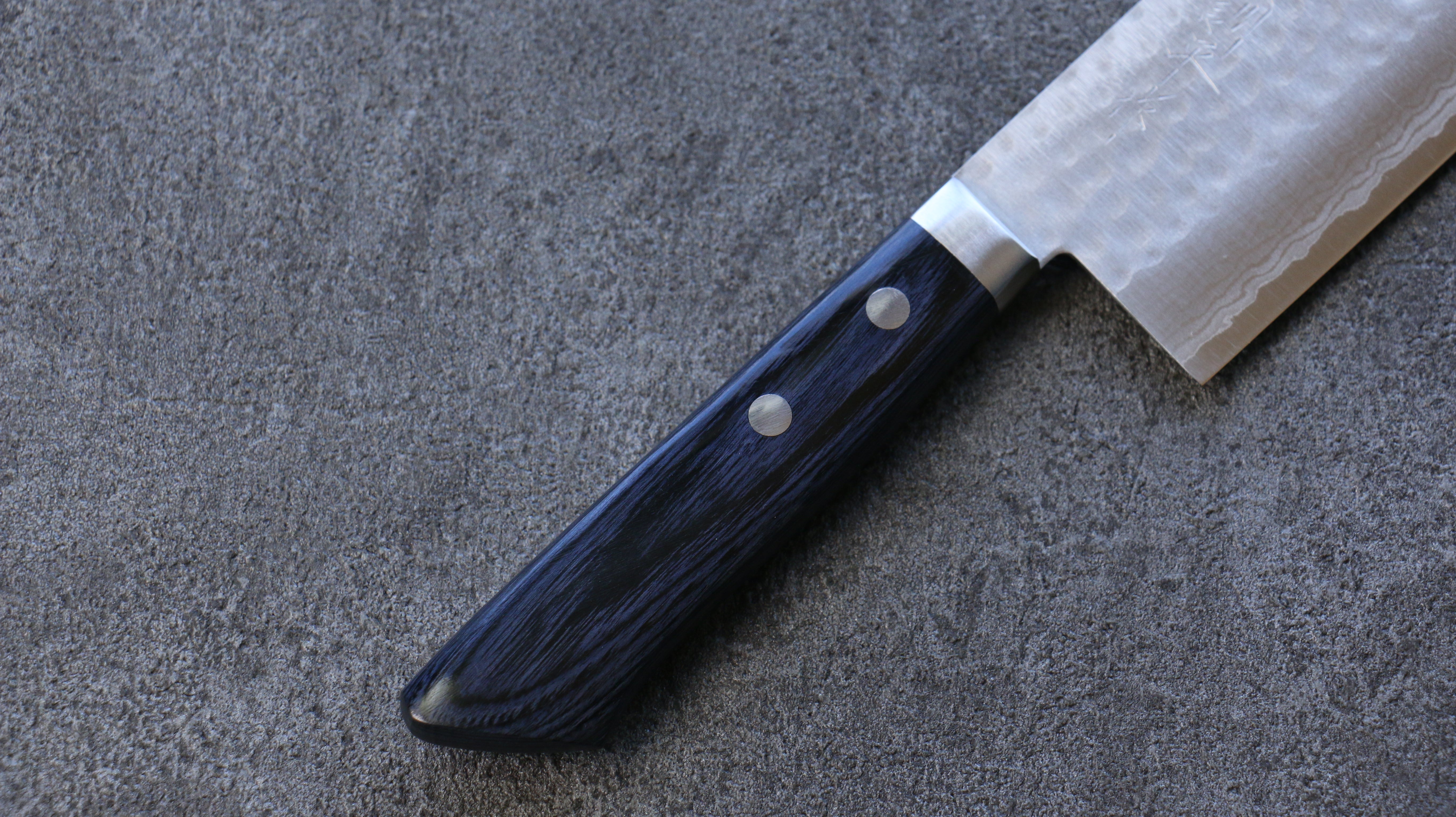 Premium Kunihira Kokuryu VG10 Hammered Nakiri Knife 165mm - Japanese Blue Pakka Wood Handle - Perfect for Slicing Vegetables & Sushi Preparation