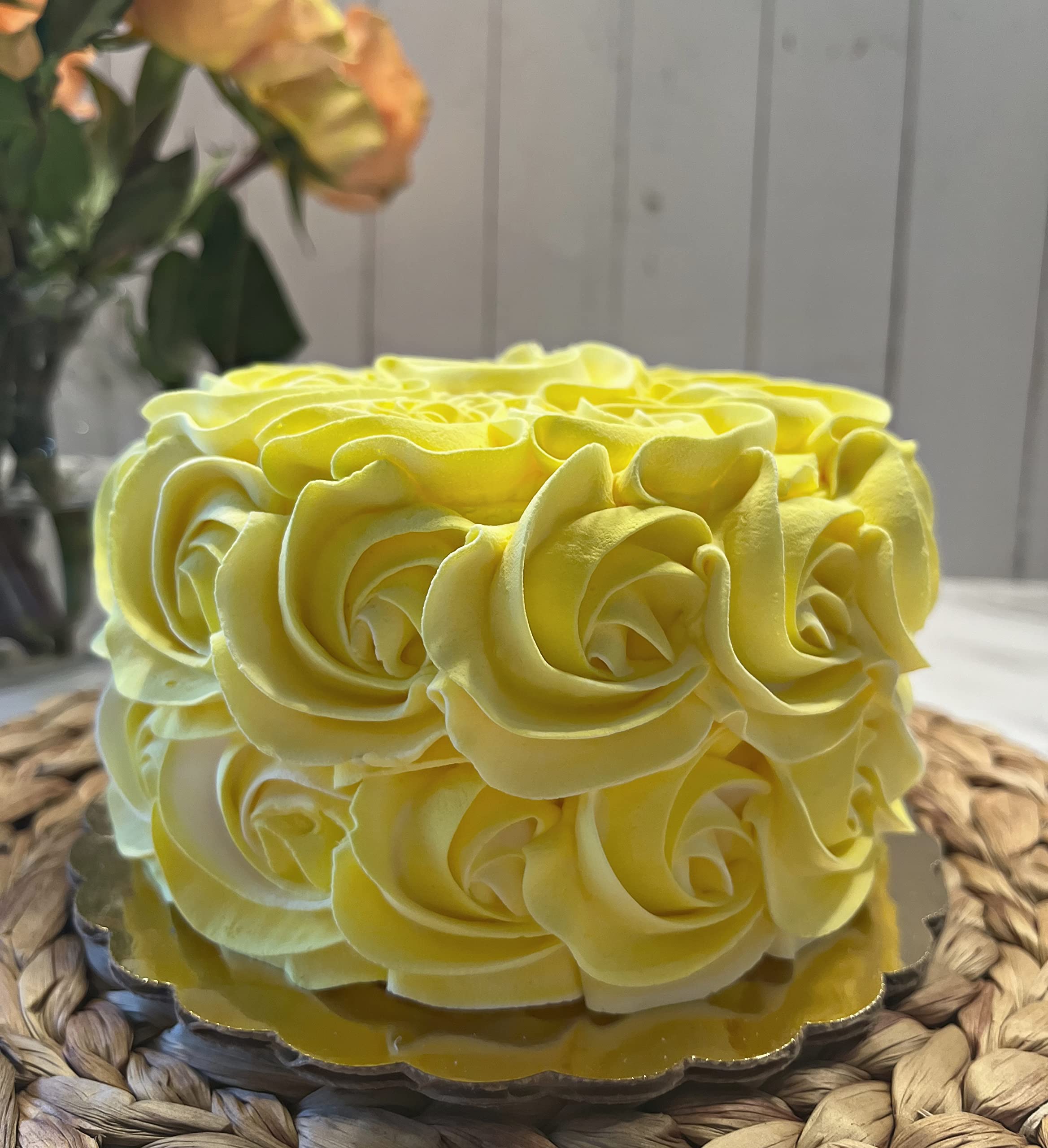Dezicakes Handmade Fake Cake - Yellow Rosette Artificial Cake for Wedding, Birthday & Party Decorations | Realistic Fake Cake for Display & Photography