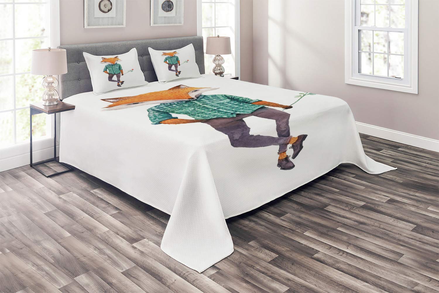 Ambesonne Cartoon Fox Bedspread Set - King Size 3-Piece Quilted Comforter with 2 Pillow Shams, Mr. Fox Holding Rose Design, Multicolor - Perfect for Kids' Rooms, Nursery Decor & Whimsical Bedroom Themes