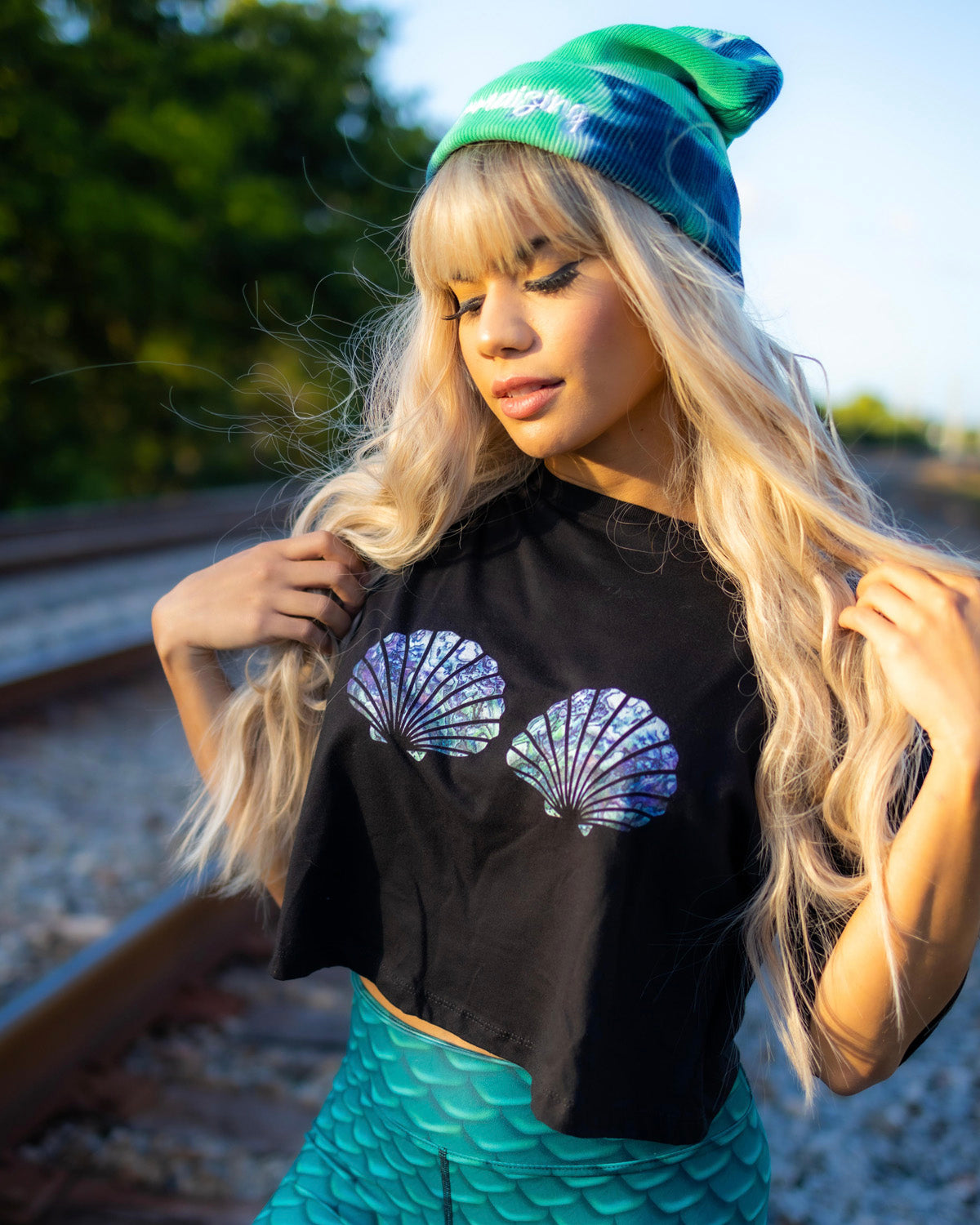 Cape Cali 100% Cotton Tie Dye Beanie - Mermazing Handmade Hippie Style Winter Hat for Women & Men - Perfect for Outdoor Activities, Festivals, and Cold Weather