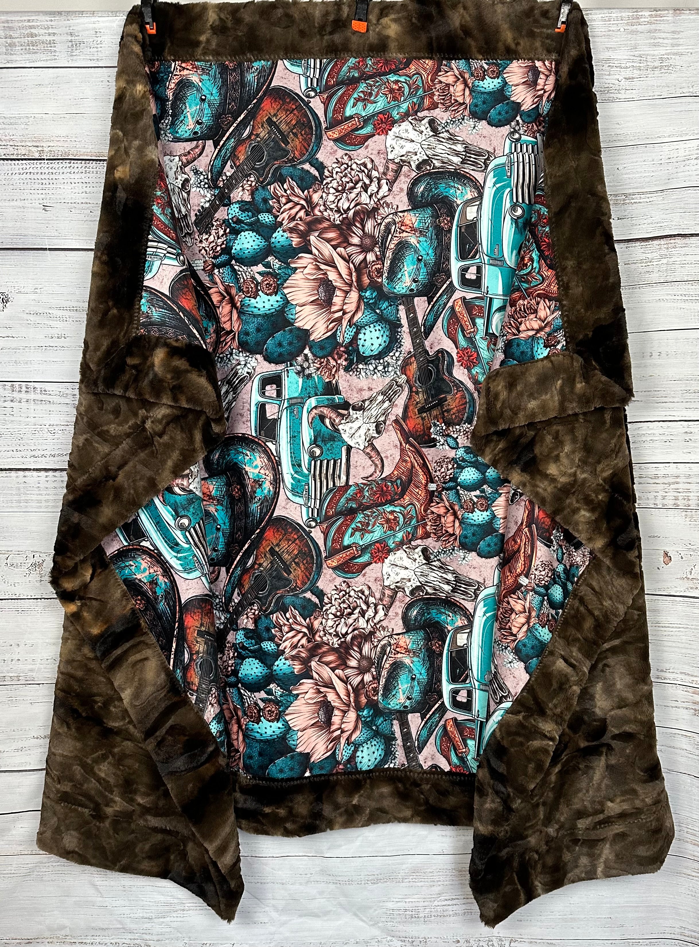 Vintage Western Brown Tie Dye Luxe 54x79 Inch Large Minky Blanket - Ultra Soft Premium Quality - Perfect for Bedroom, Sofa, Picnic & Gift Giving