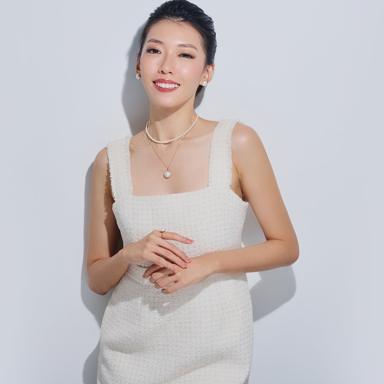 18K Gold Mabe Pearl Necklace KN00072 | Elegant DOME Pearl Pendant for Women | Perfect for Weddings, Parties & Special Occasions