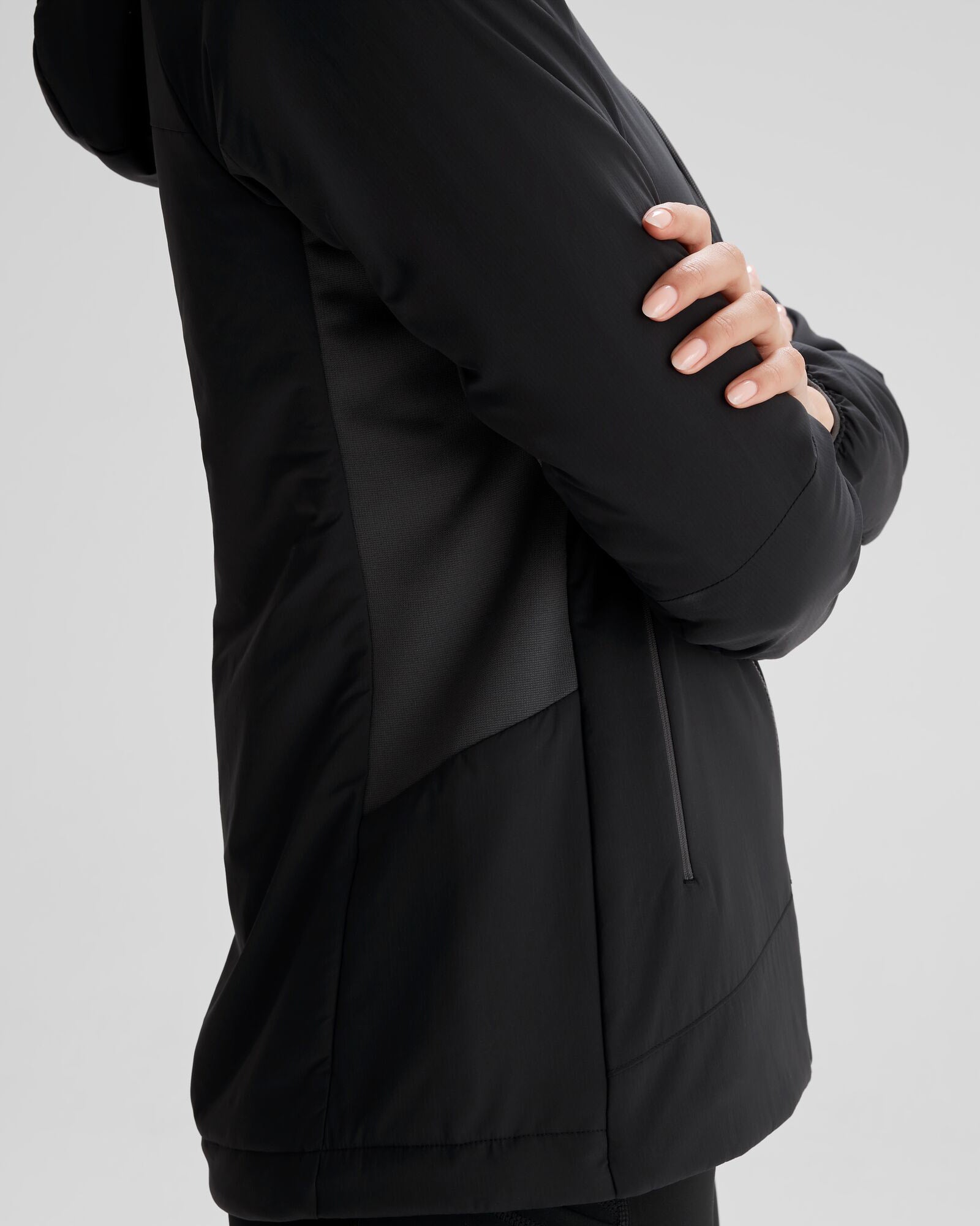 Women's Seeker PrimaLoft® Active Hooded Jacket - Lightweight Water-Resistant Winter Coat for Hiking & Outdoor Activities | Black Stingray Color
