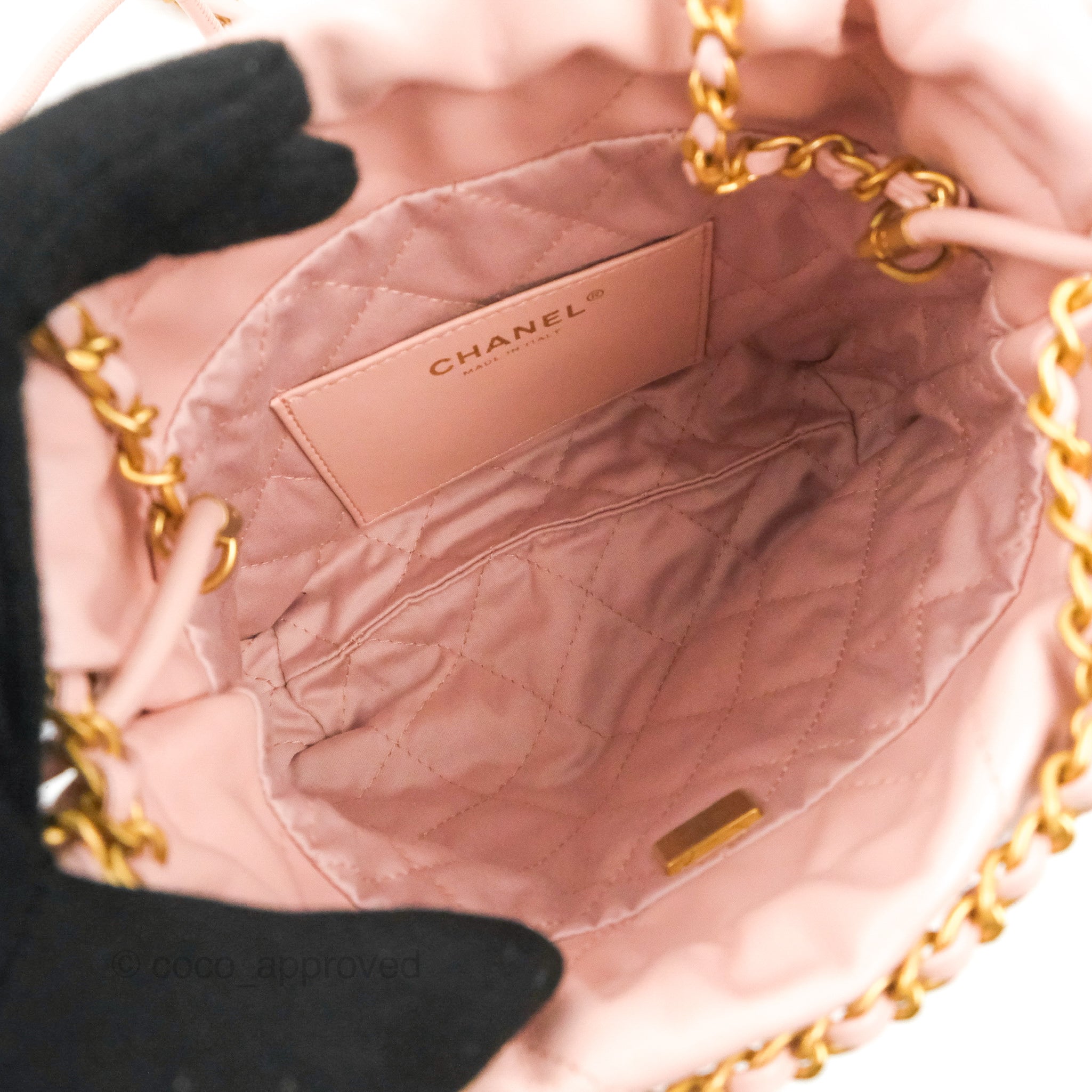 Chanel 22 Mini Bag in Pink Shiny Crumpled Calfskin Leather - Luxury Crossbody Purse for Women, Perfect for Date Night & Special Occasions
