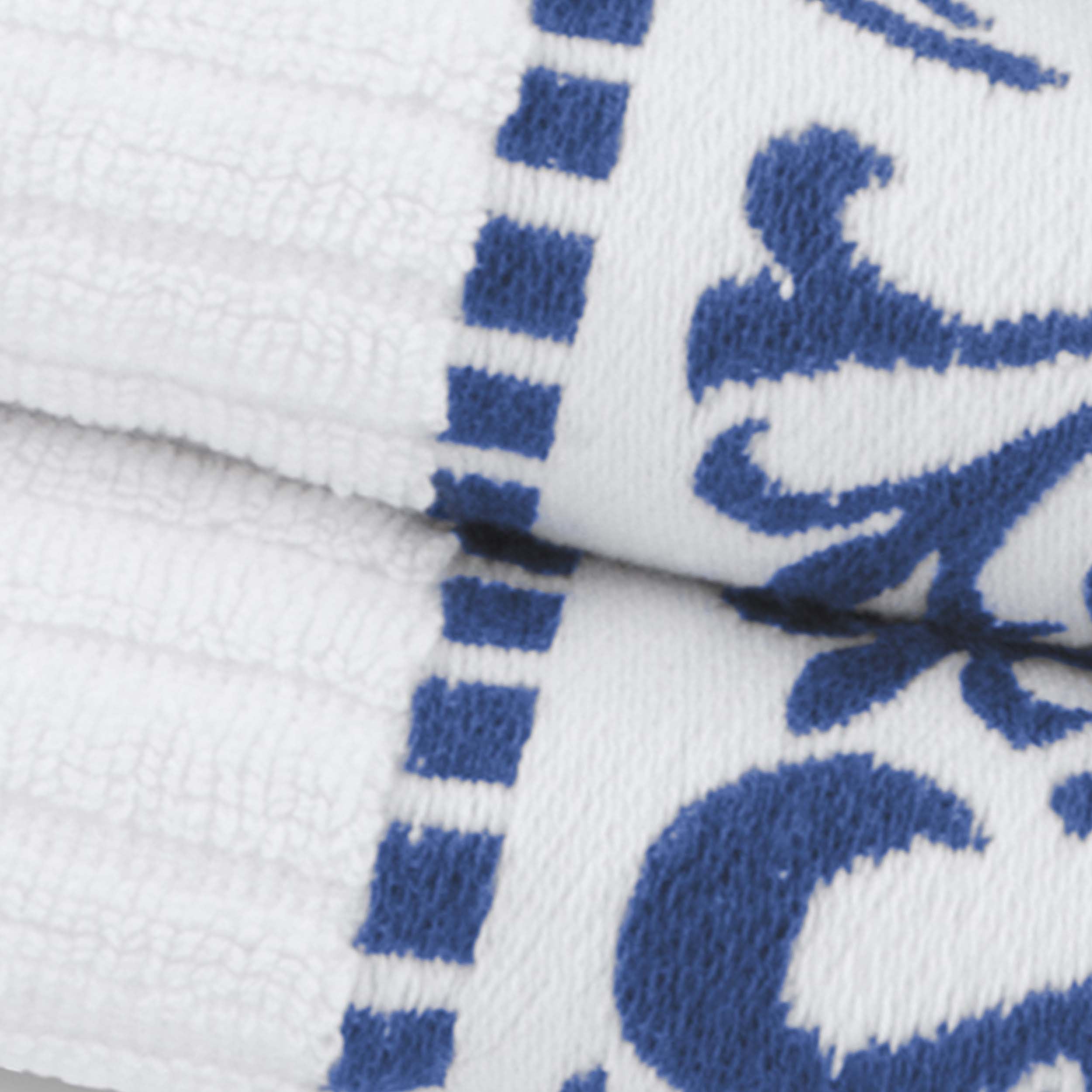 Premium Athens Cotton Greek Scroll & Floral 4-Piece Bath Towel Set - Soft & Absorbent for Spa, Bathroom & Guest Room Decor