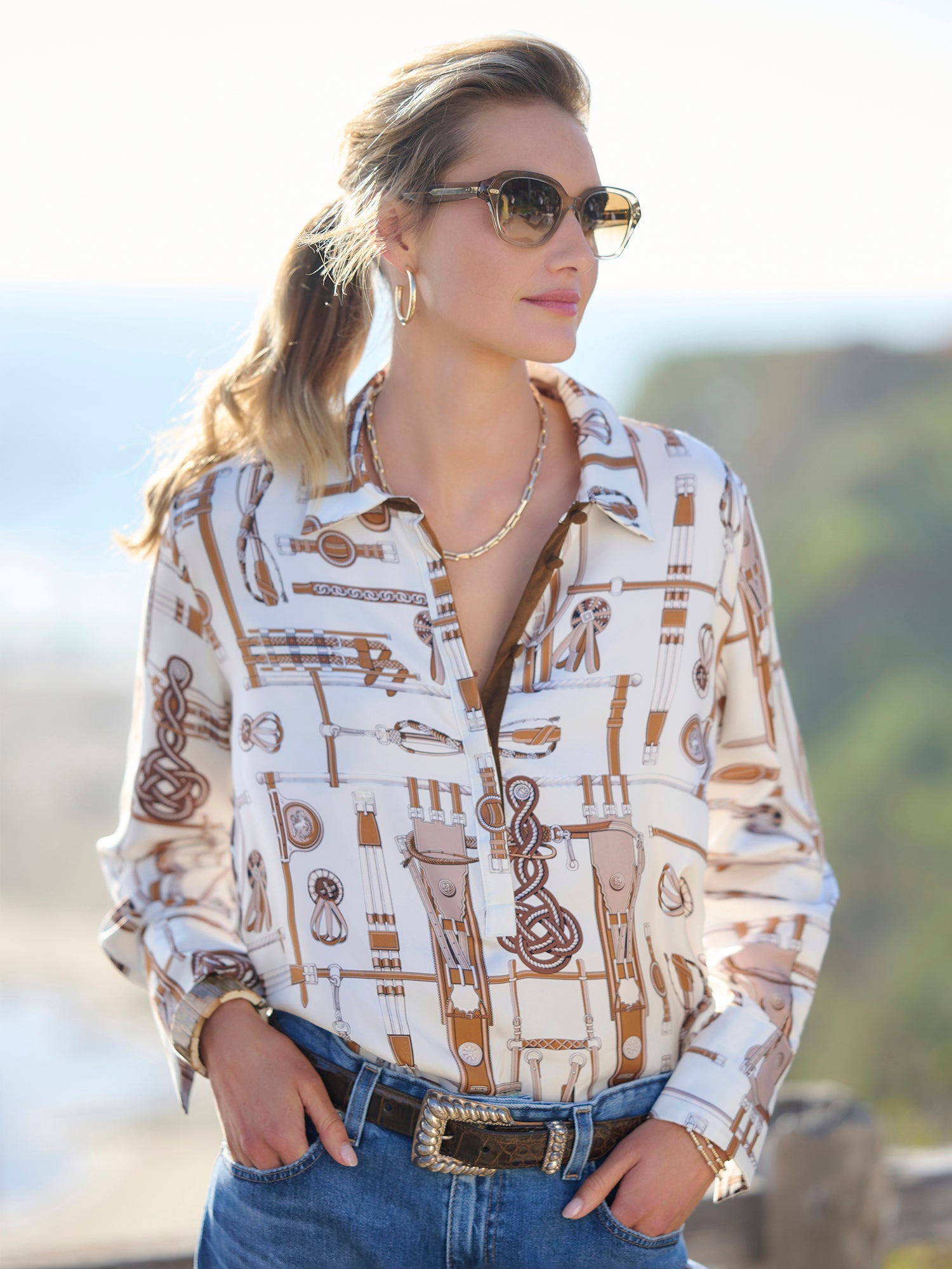 Elegant Popover Silk Shirt for Women - Soft & Breathable Blouse with Button Front - Perfect for Office, Party & Special Occasions