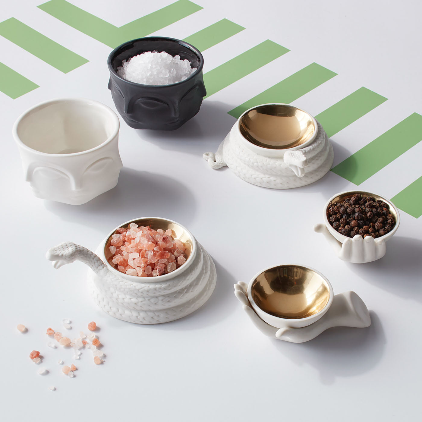 Muse Sel et Poivre Cellars - Premium Salt and Pepper Shakers Set for Kitchen & Dining - Perfect for Home Cooking, Restaurants, and Gifting