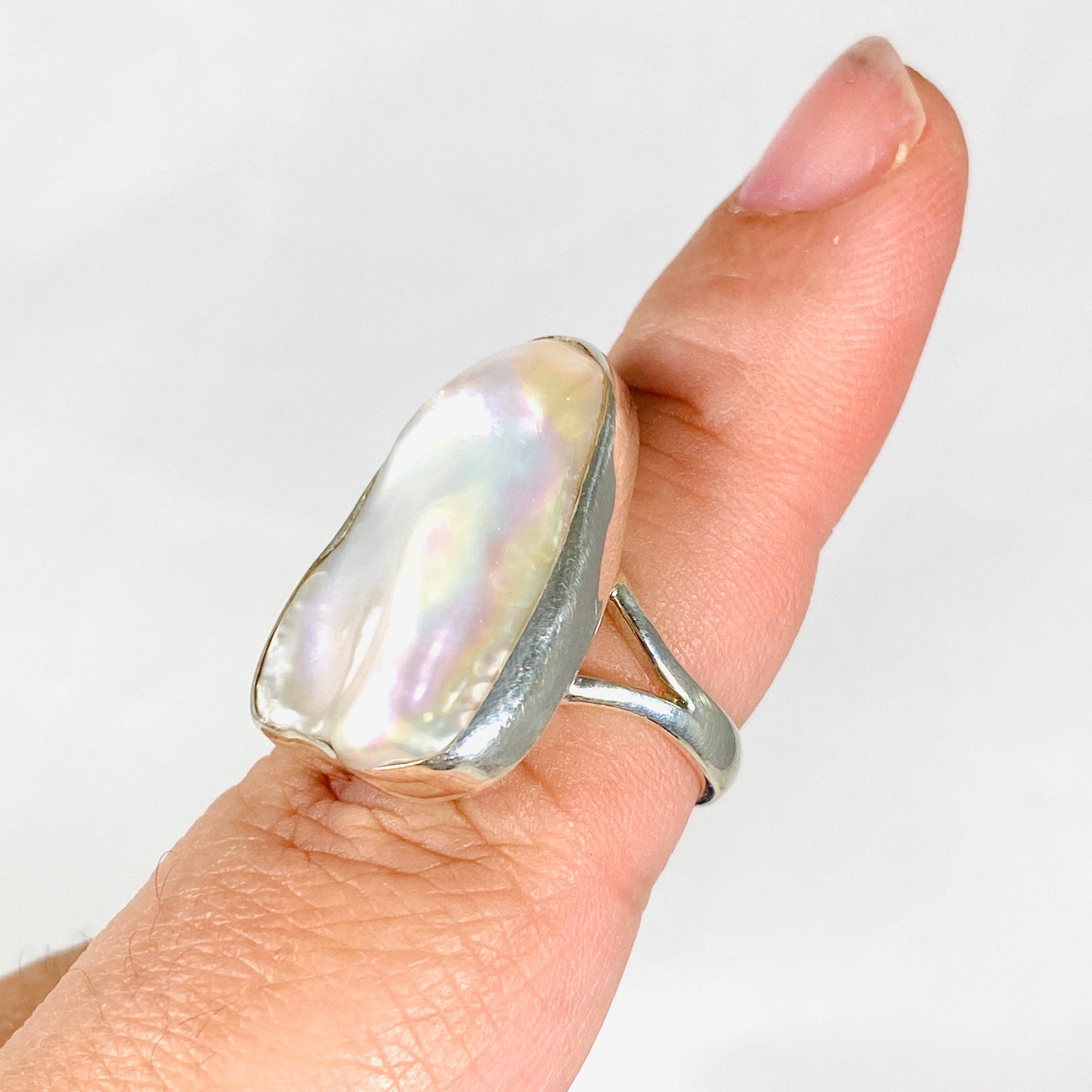 Elegant 8mm Pearl Ring for Women - KRGJ2930 | Perfect for Weddings, Parties & Special Occasions