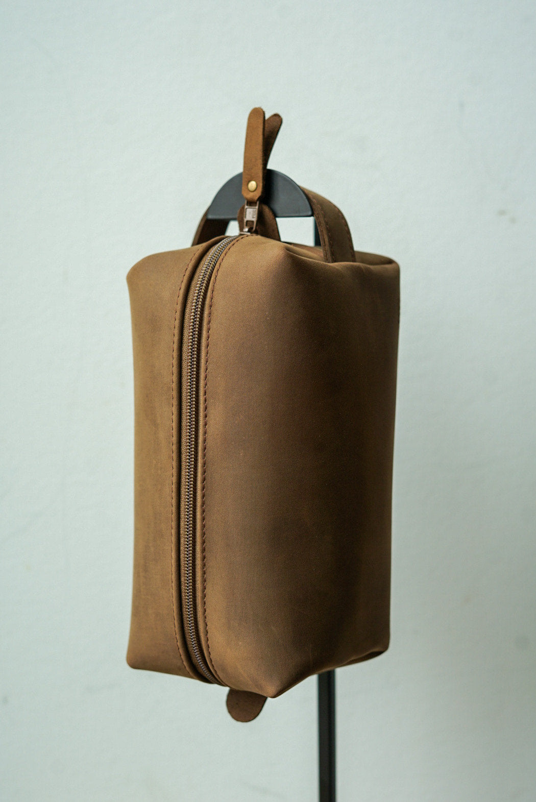Waterproof Travel Toiletry Bag for Men & Women - Rebel Rust Cosmetic Organizer - Perfect for Camping, Gym & Airplane Carry-On