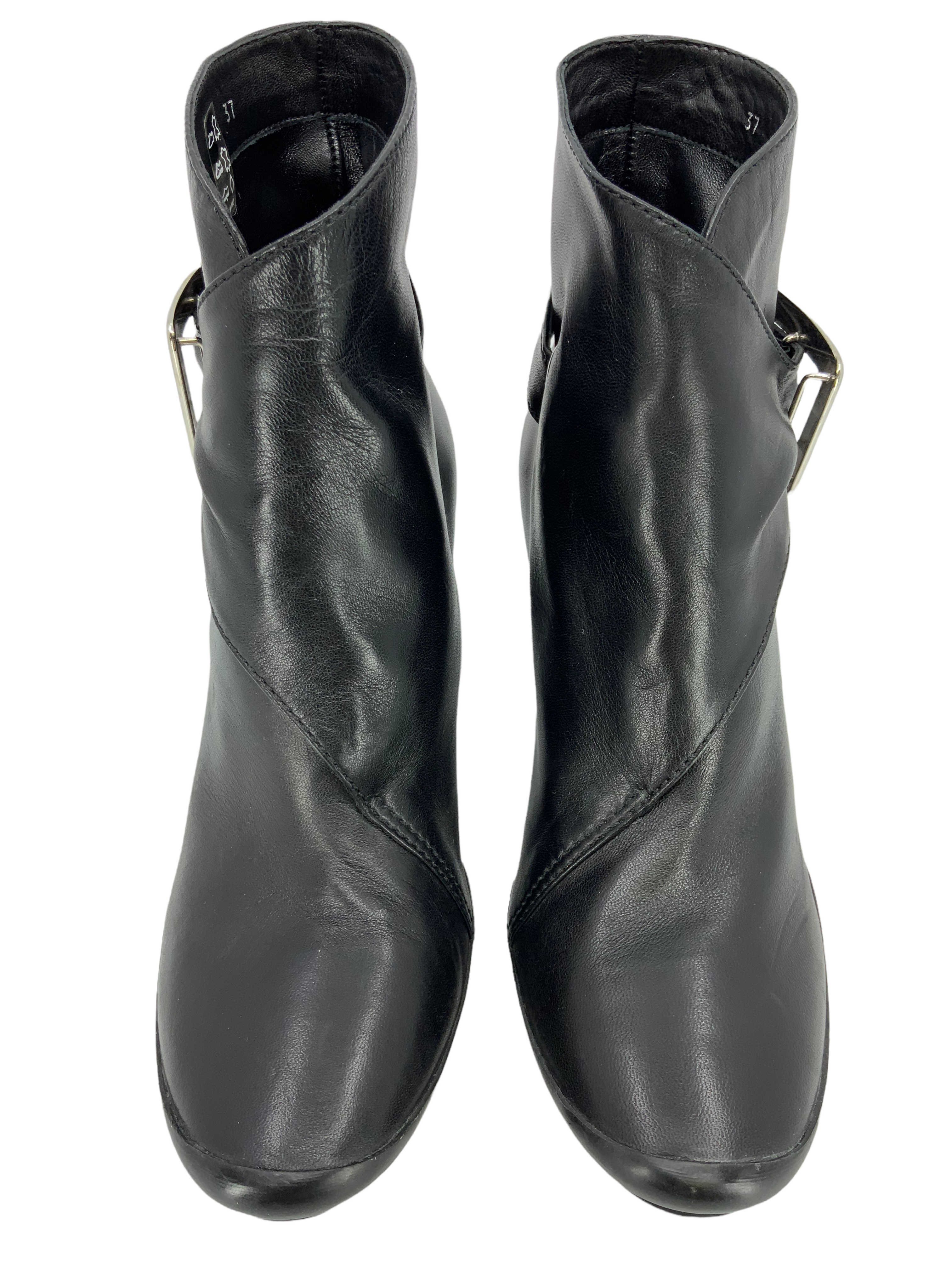 Roger Vivier Women's Lambskin Leather Buckle Ankle Boots Size 7 US - Elegant Dress Shoes for Work, Party & Evening Occasions