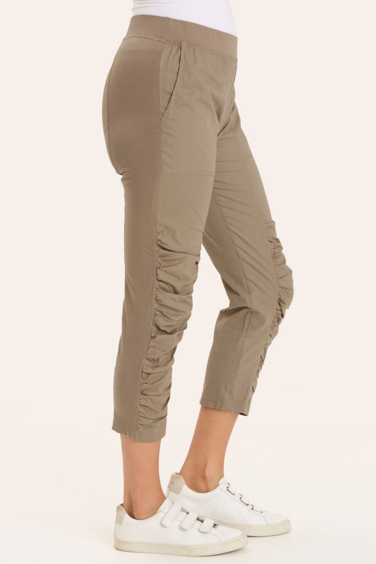 Geyser Crop - High-Quality Women's Fashion Crop Top for Casual Wear, Gym, and Outdoor Activities | Trendy & Comfortable Summer Tops