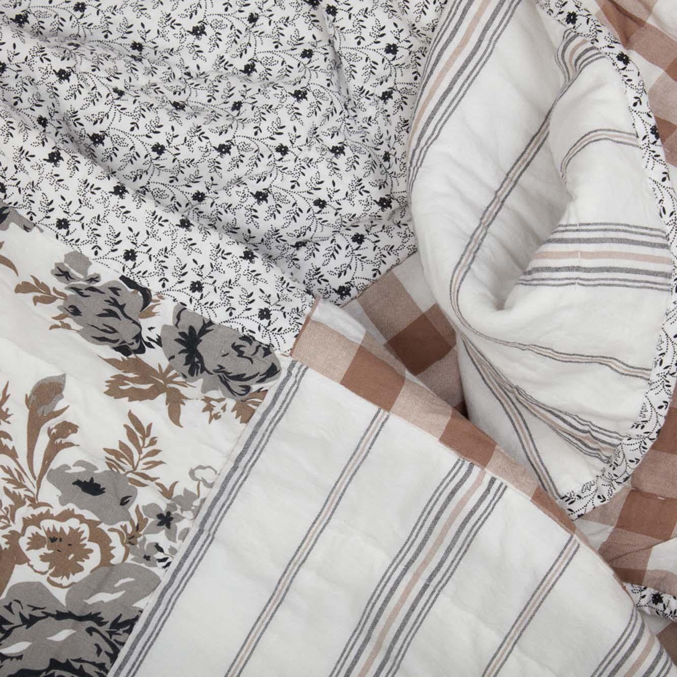 Annie Portabella Floral Patch Queen Size Quilt 90x90 Inches - Soft & Cozy Bedding for All Seasons | Perfect for Master Bedroom, Guest Room, or Cozy Cottage Decor - VHC Brands