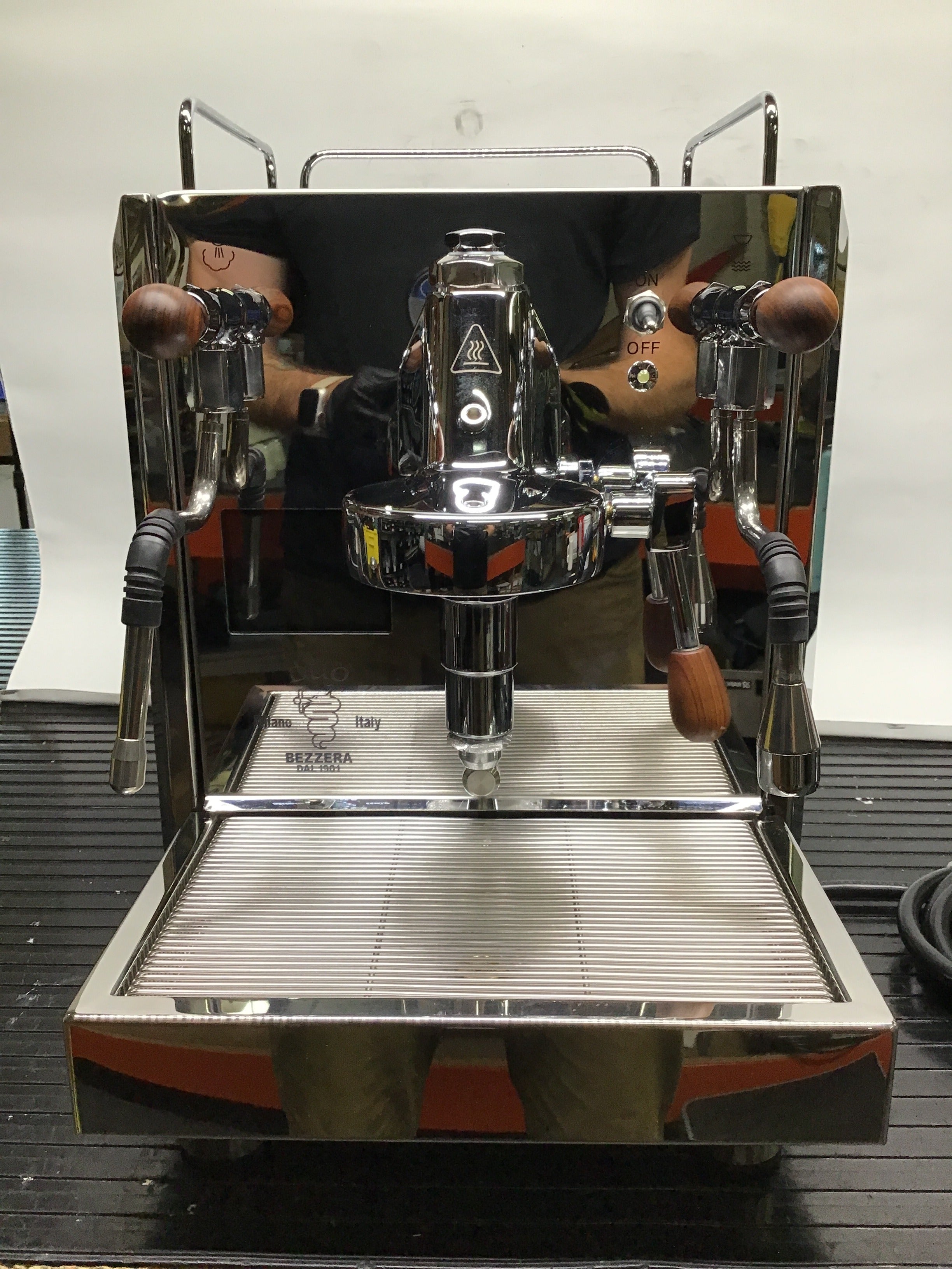Certified Pre-Owned Bezzera Duo MN (9221) Espresso Machine - Local Portland Pickup | Perfect for Home Baristas & Coffee Shops