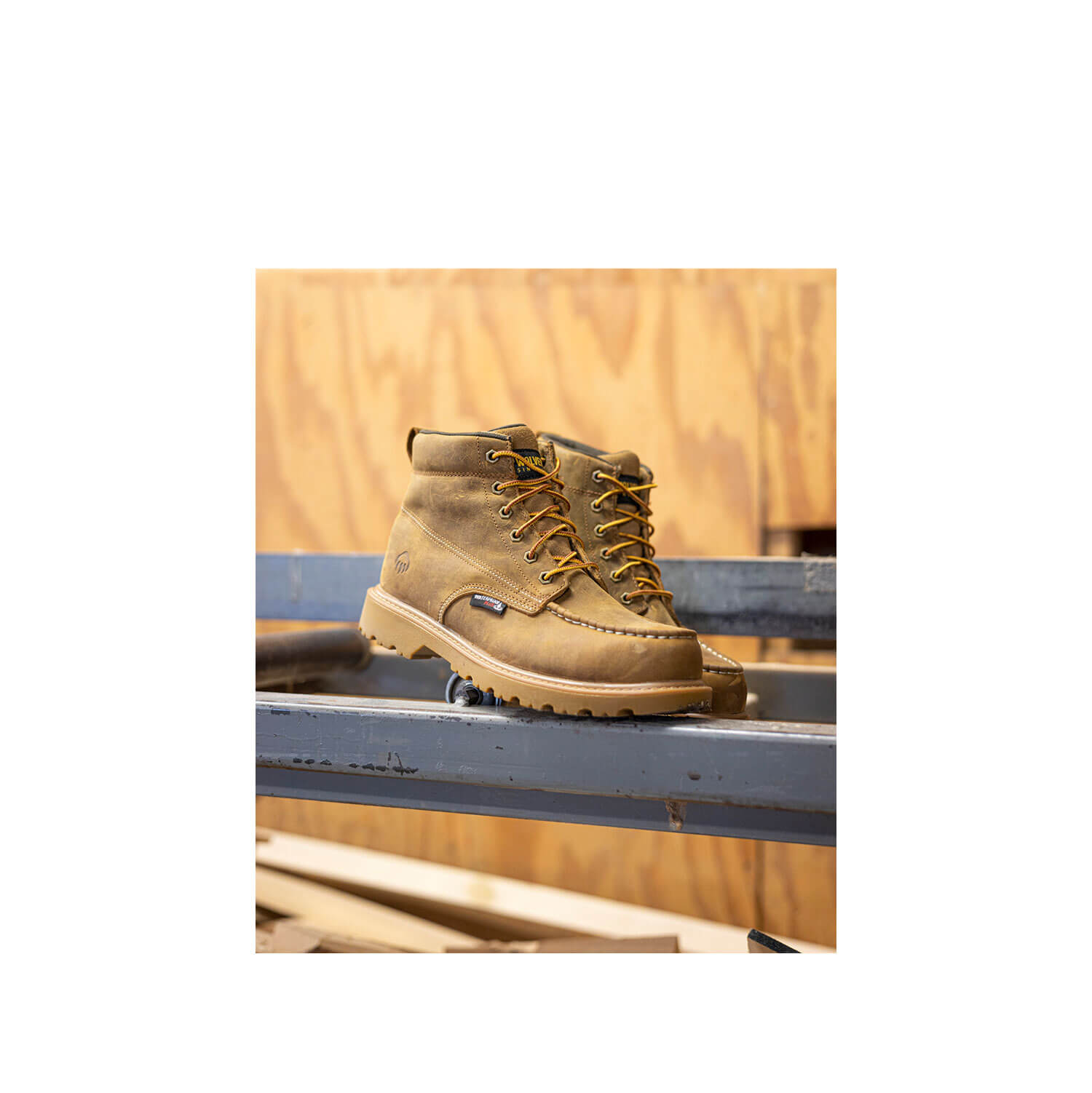 **Men's Waterproof Moc Toe Work Boots - 6